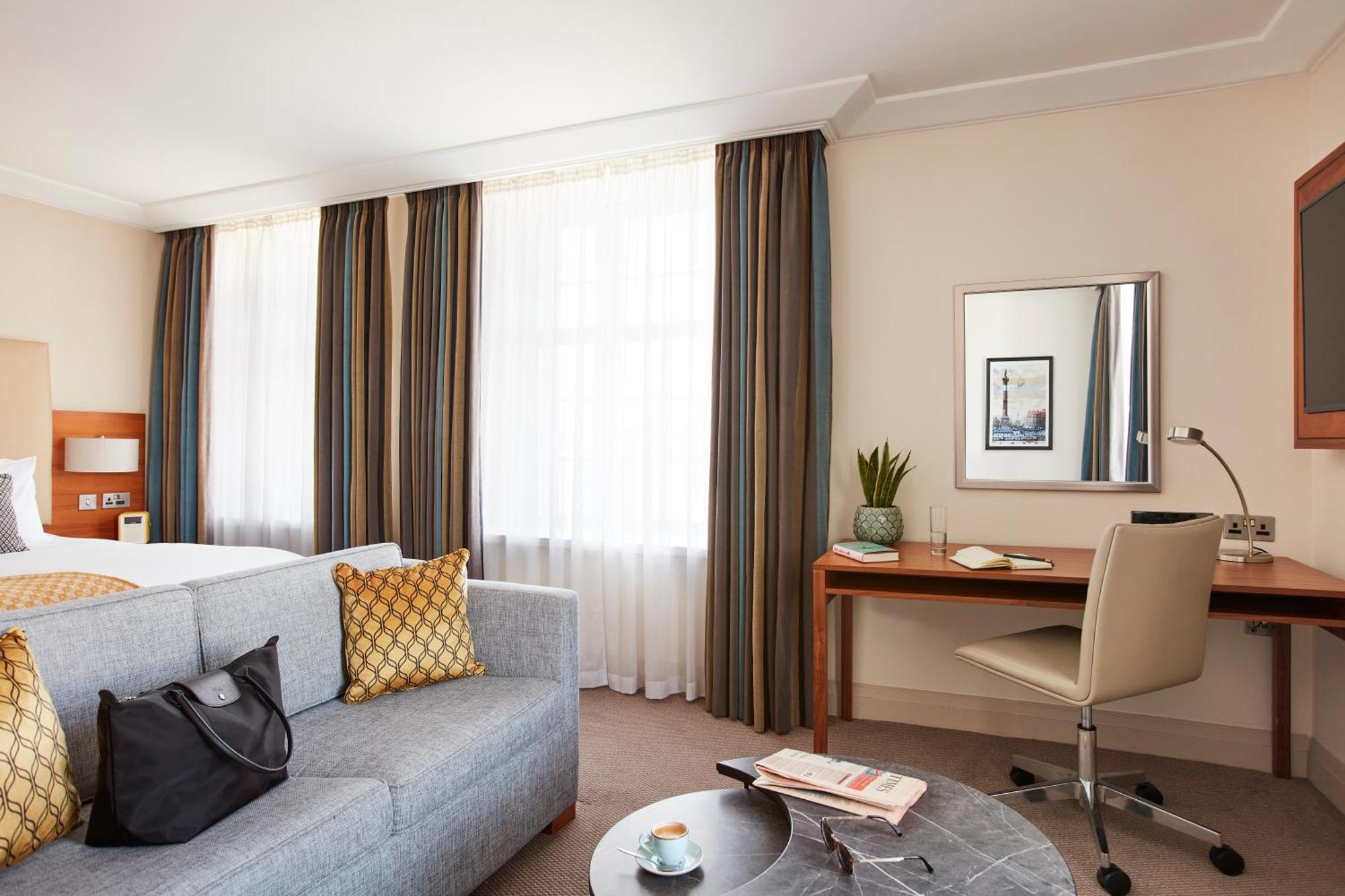 Superior King Room