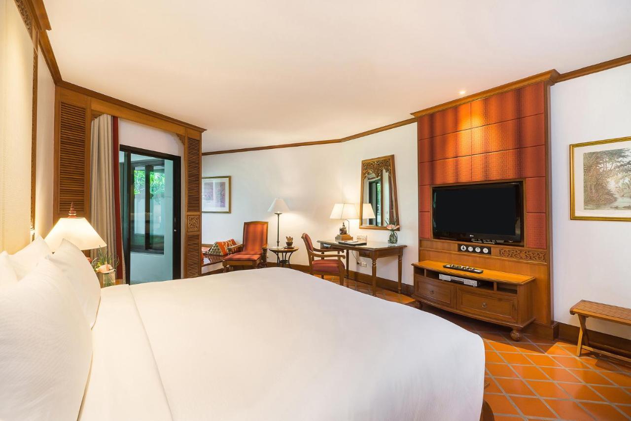 Grande Terrace King Room Garden View