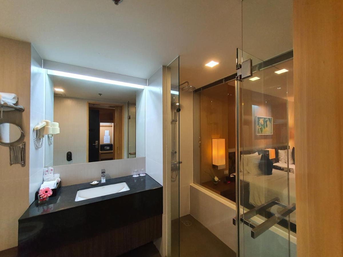 Deluxe Twin Room Balcony