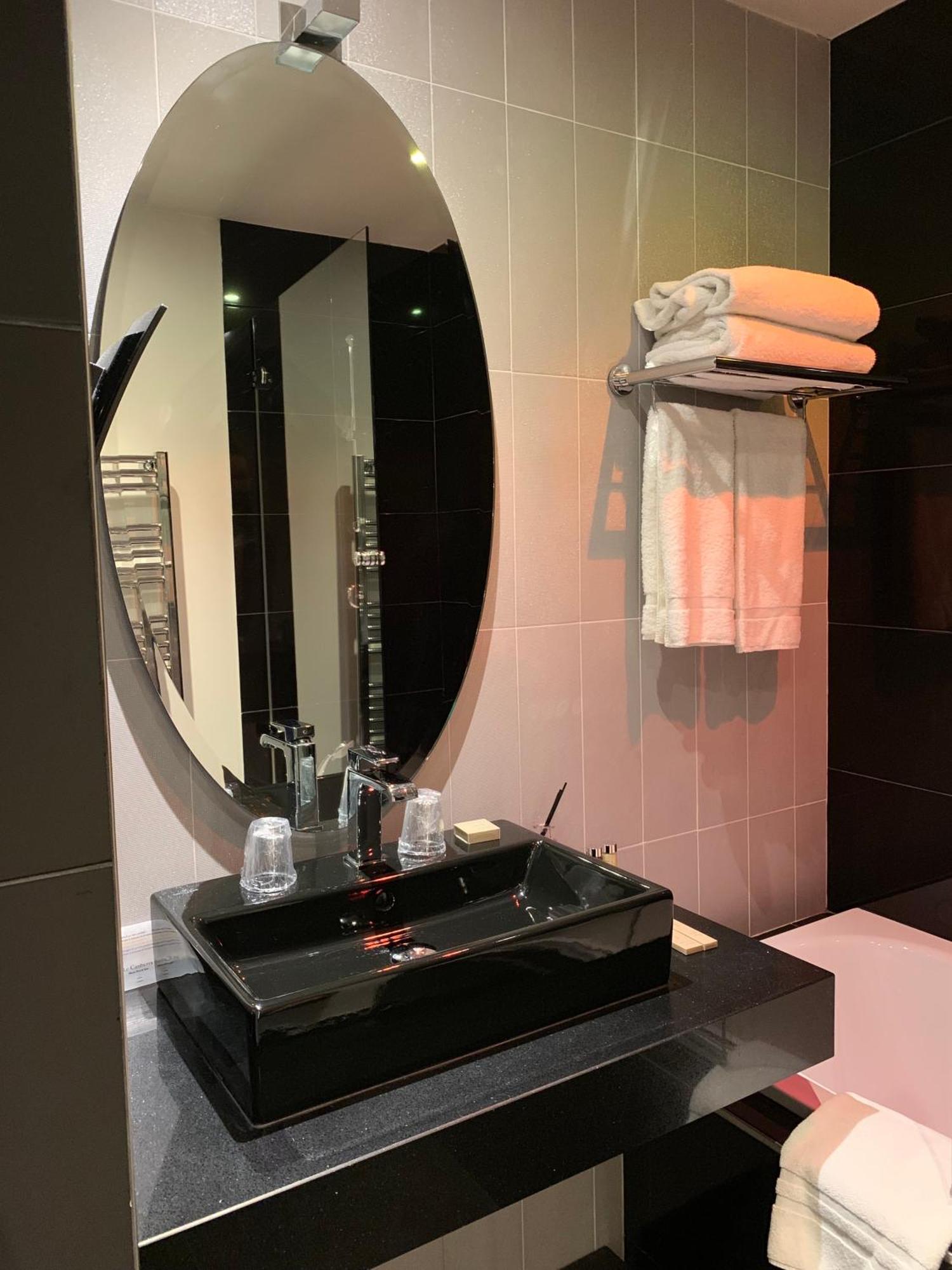 Privilege Room