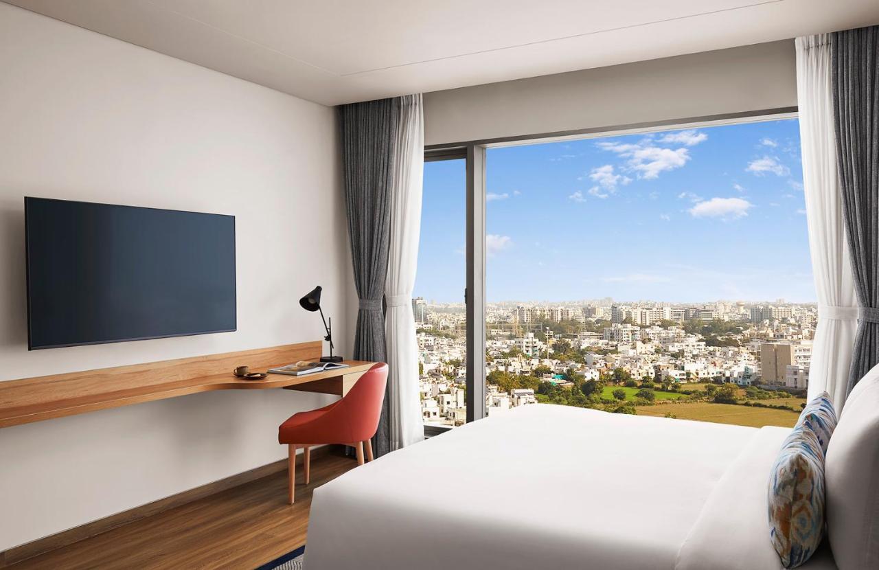 King Room View