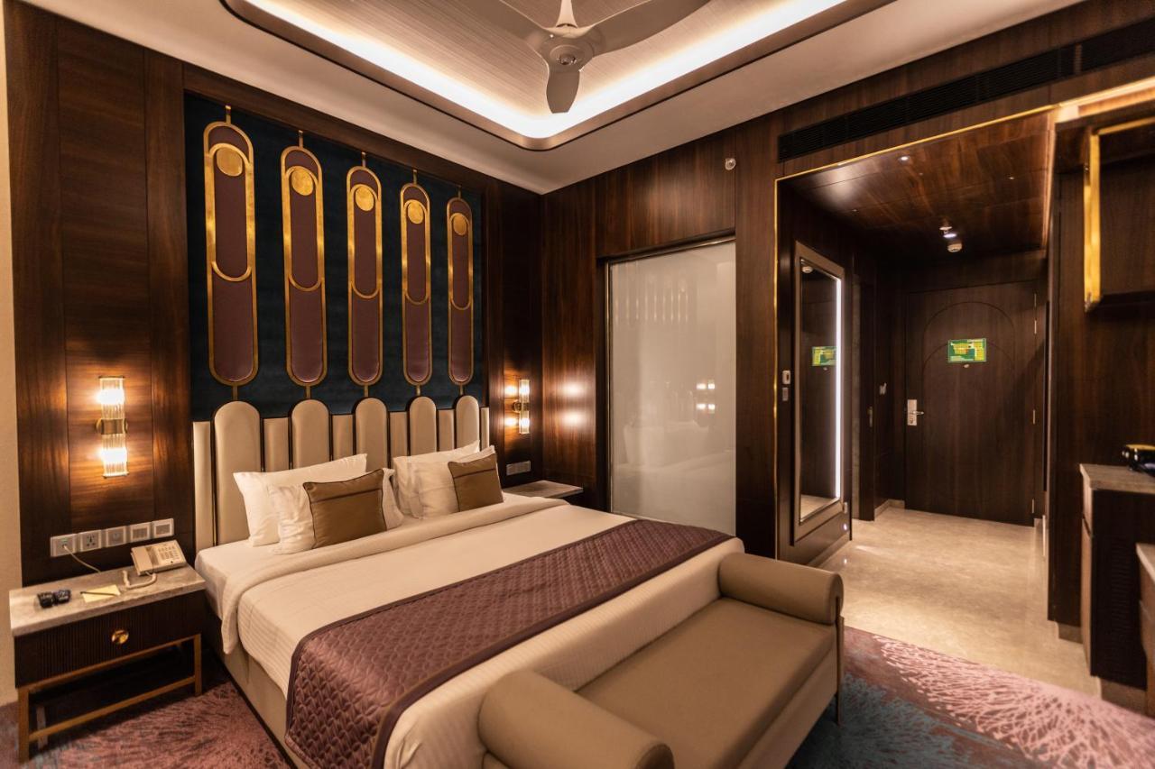 Premier Room on Food Soft Beverages SPA Saloon Laundryonly washing Ironing
