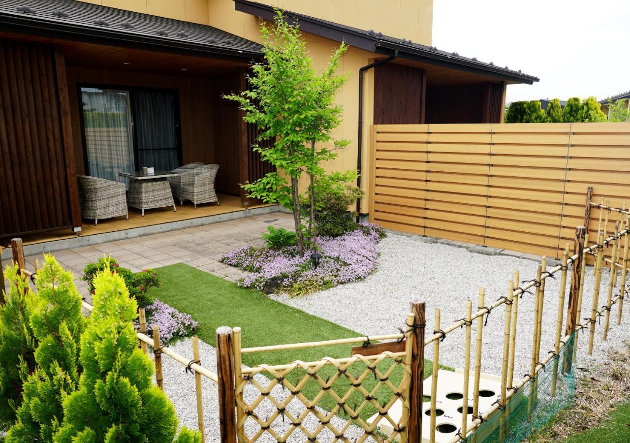 Double Bed Room Tatami Area Mountain view