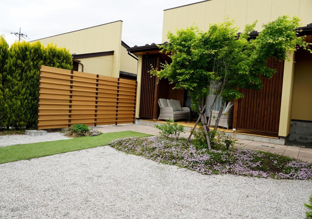 King Bed Room Tatami Area