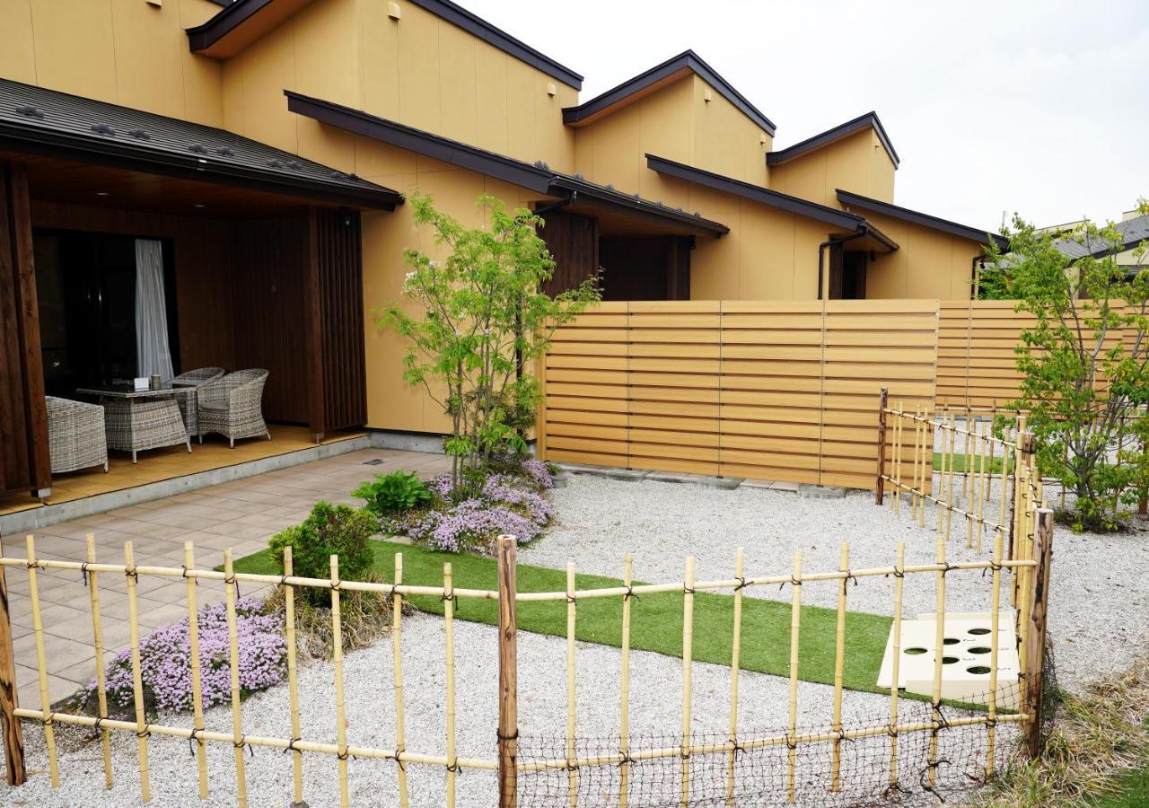 Twin Bed Room Tatami Area Mountain view