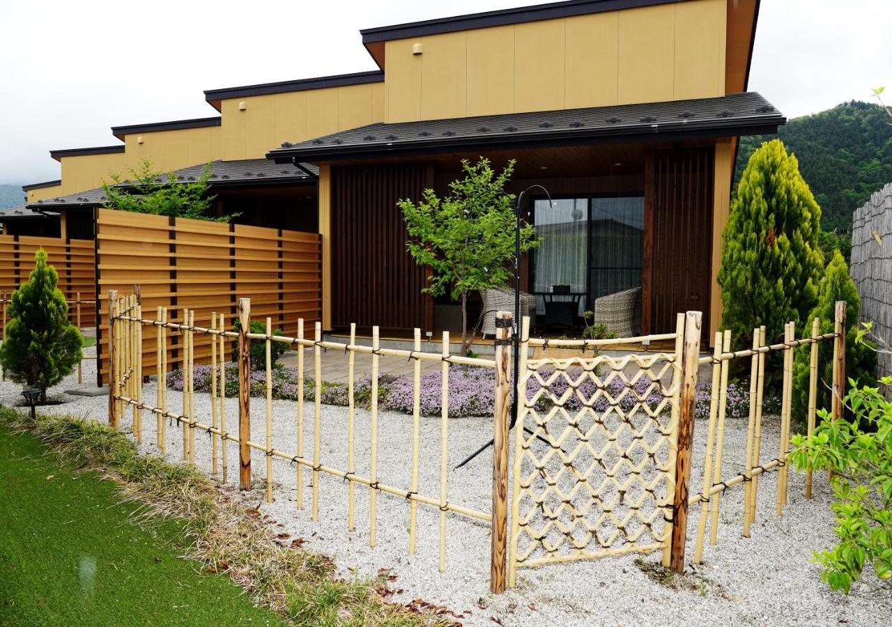 Twin Bed Room Tatami Area Mountain view