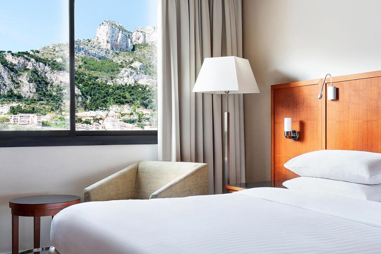 Double Room Mountain View