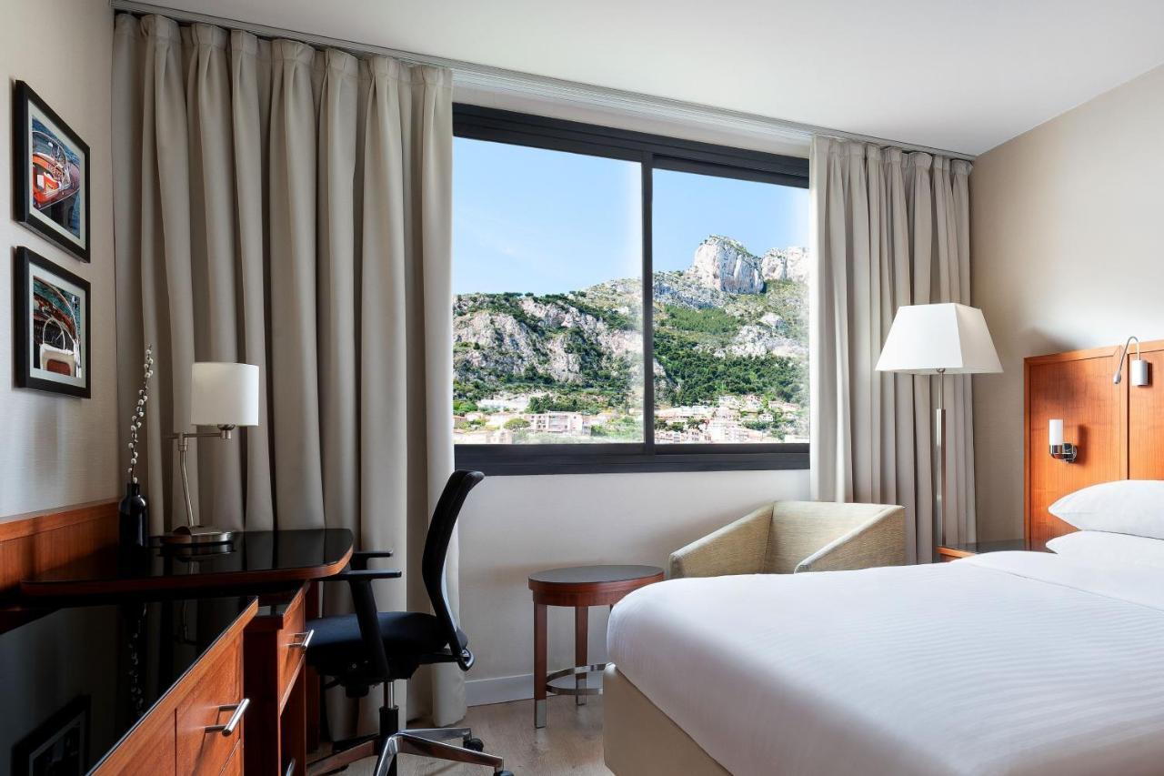 Double Room Mountain View