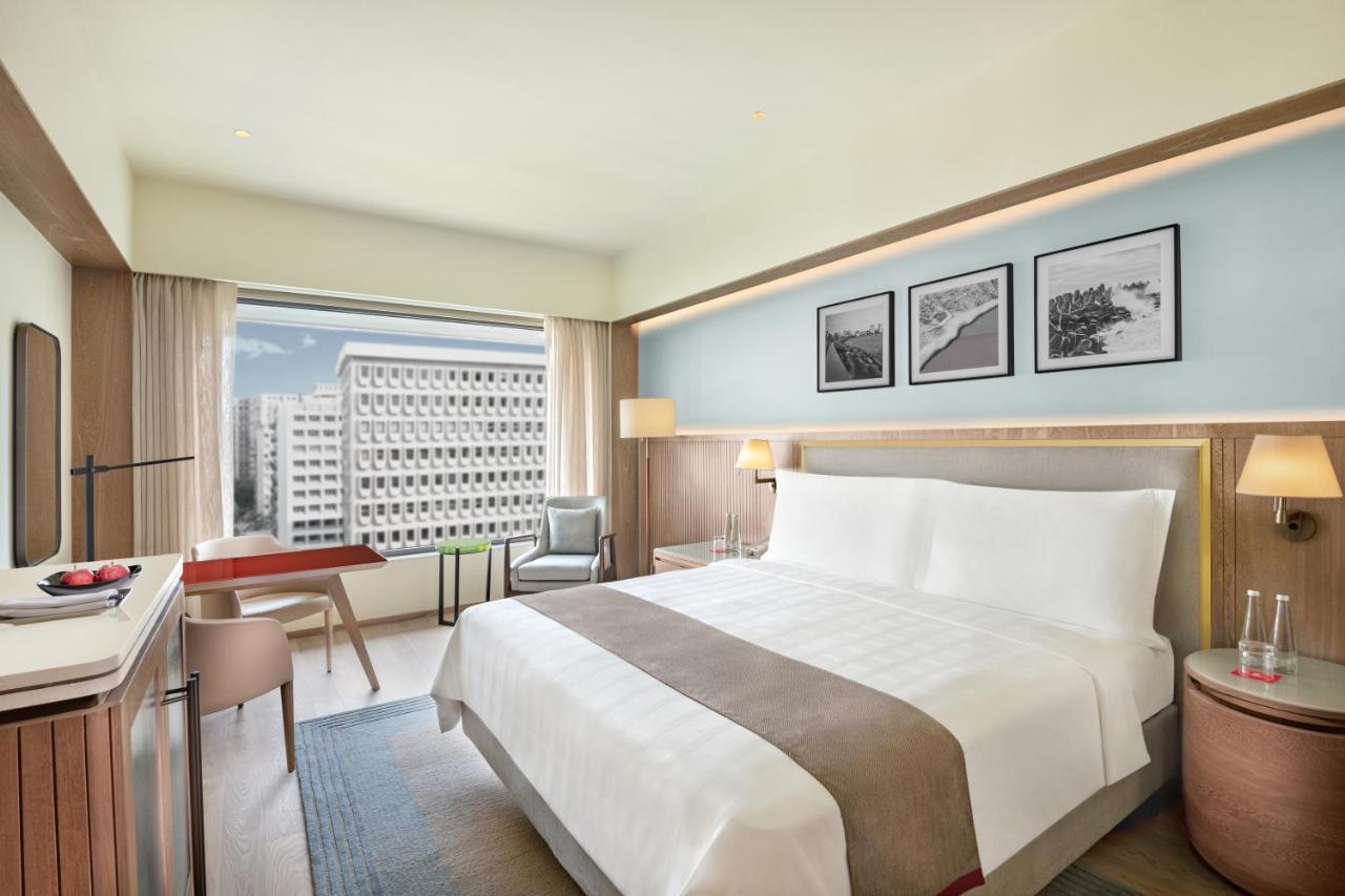 Executive City View Room
