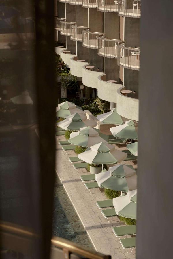 King Room Poolside