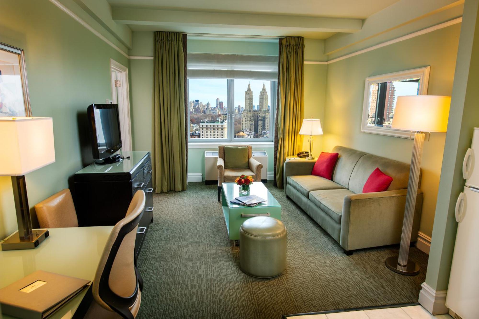 One-Bedroom King Suite