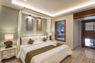 Honeymoon Suite Lagoon Access