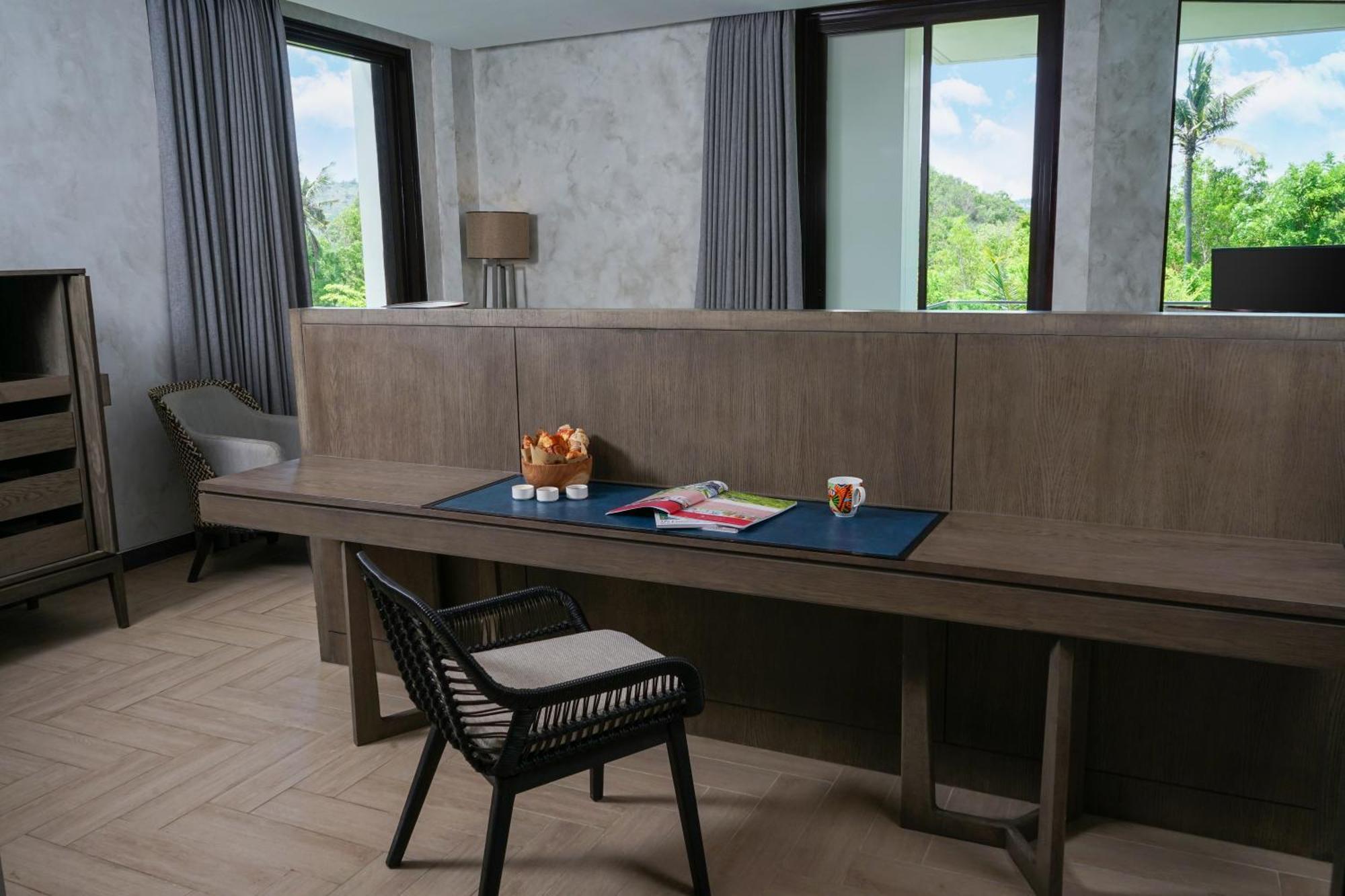 Executive King Room Balcony