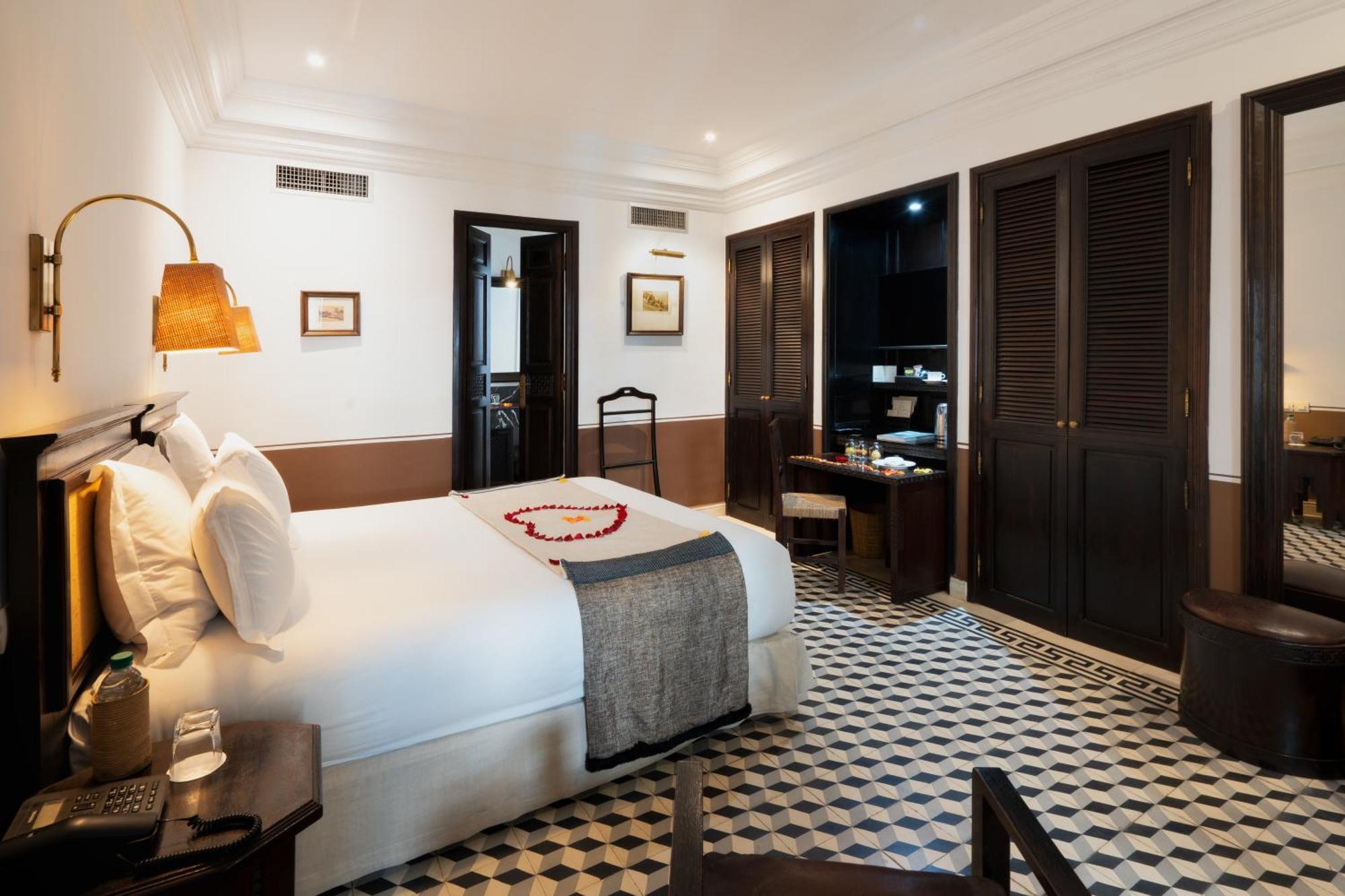 Classic Double Room