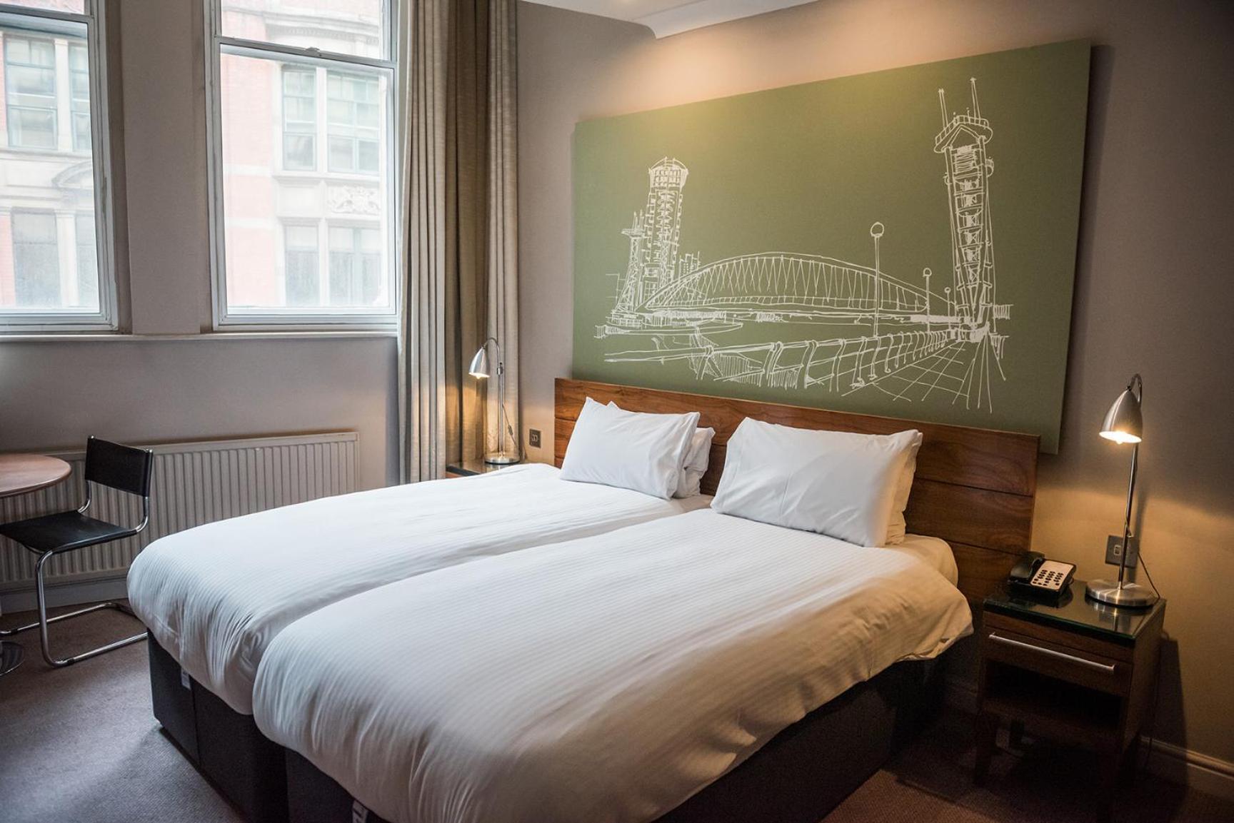 Standard Twin Room