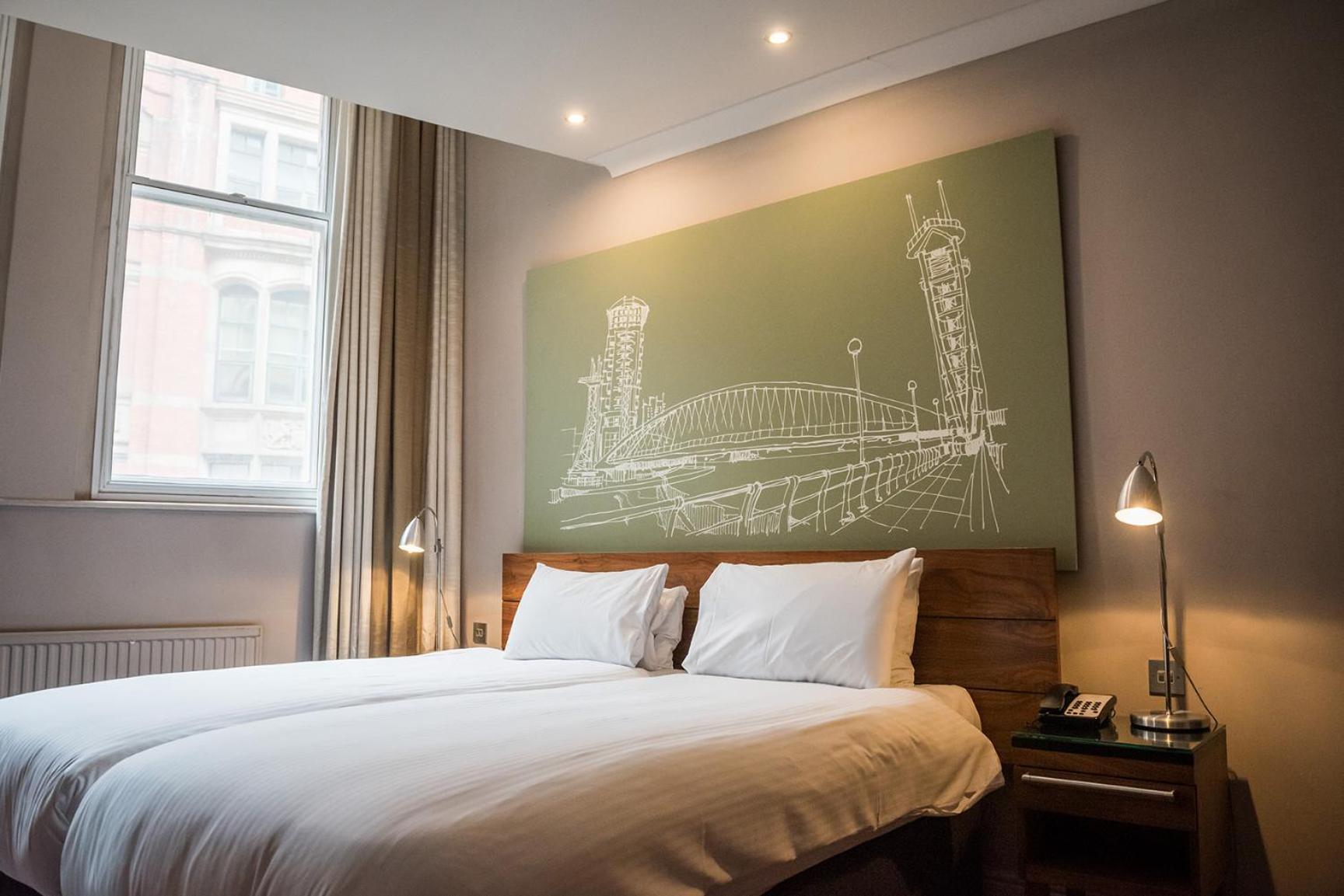 Standard Twin Room