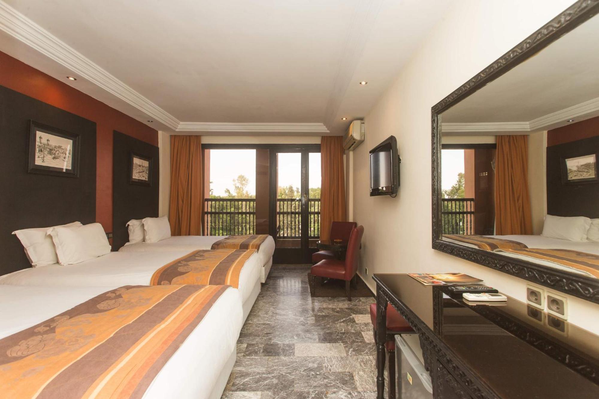 Triple Room
