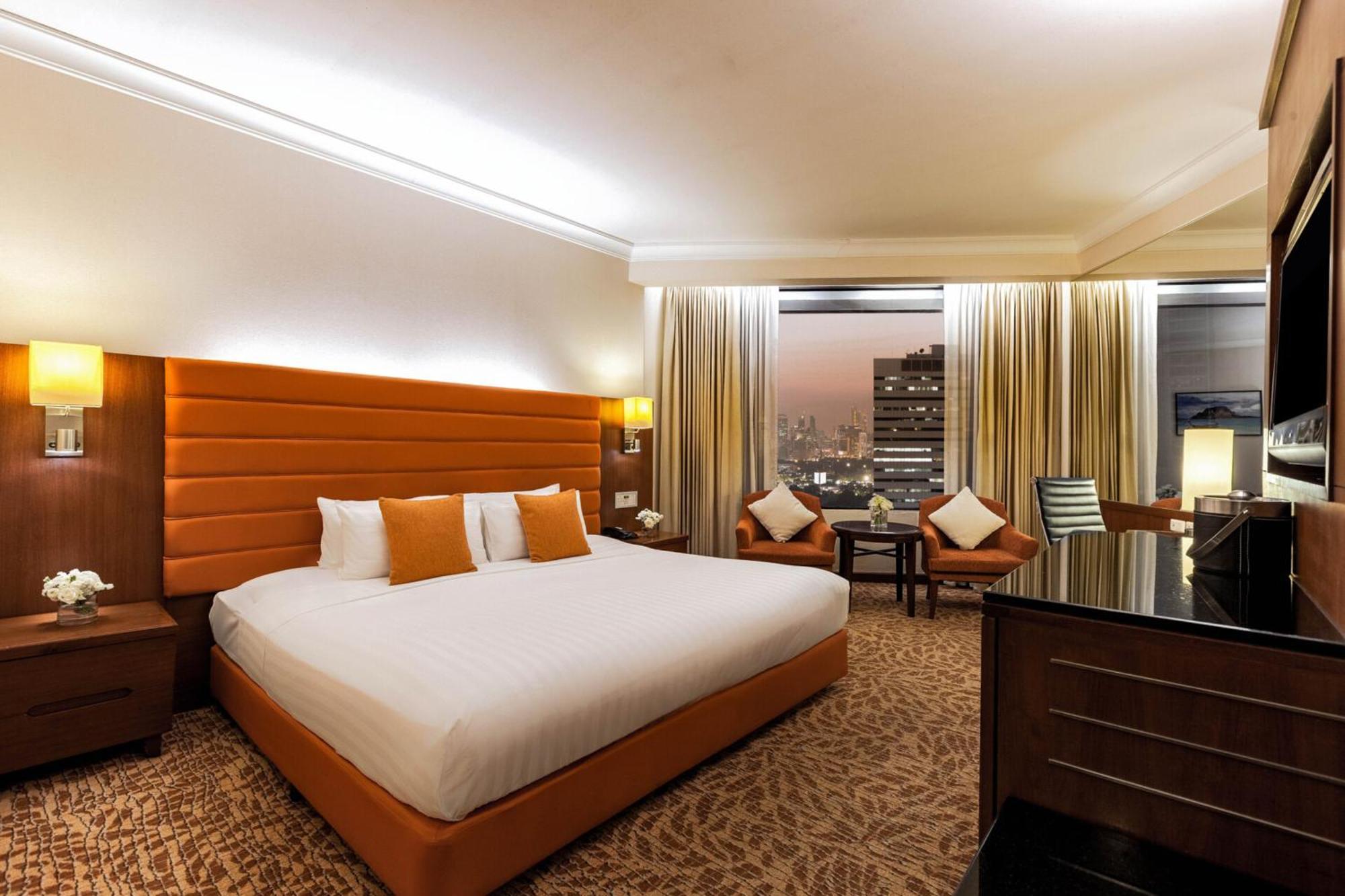 Superior King Room