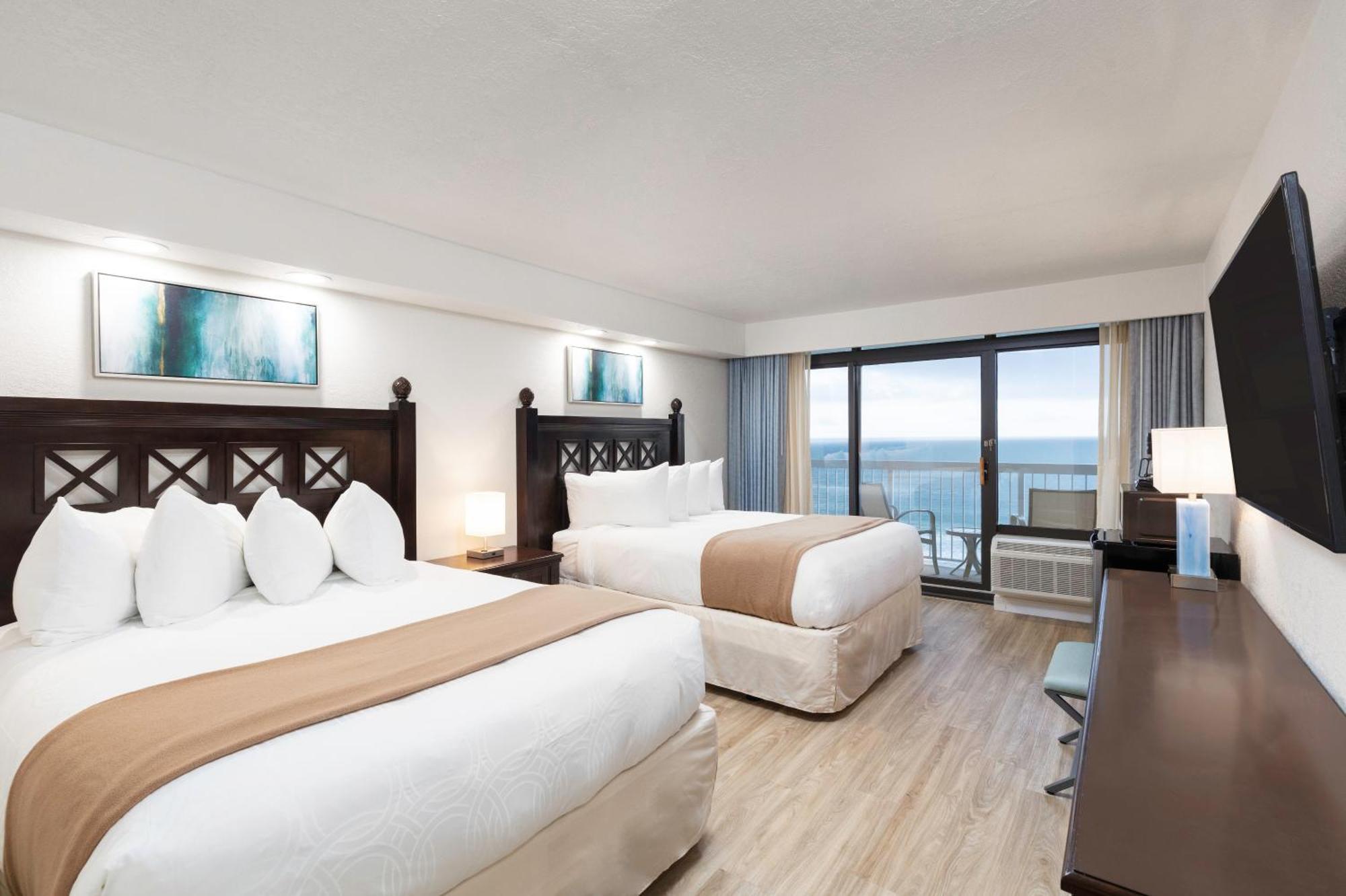 Double Oceanfront Guestroom