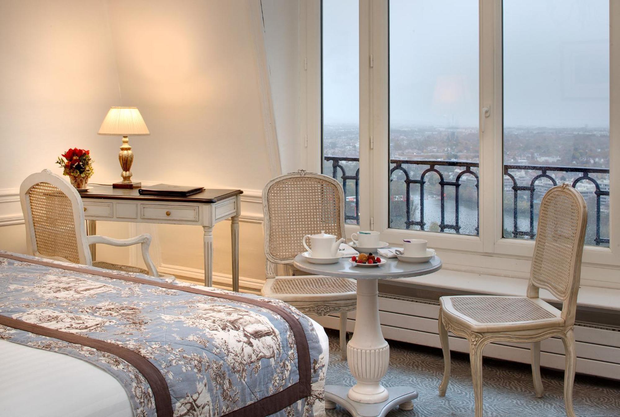 Chambre Double Privilège vue Seine & Paris