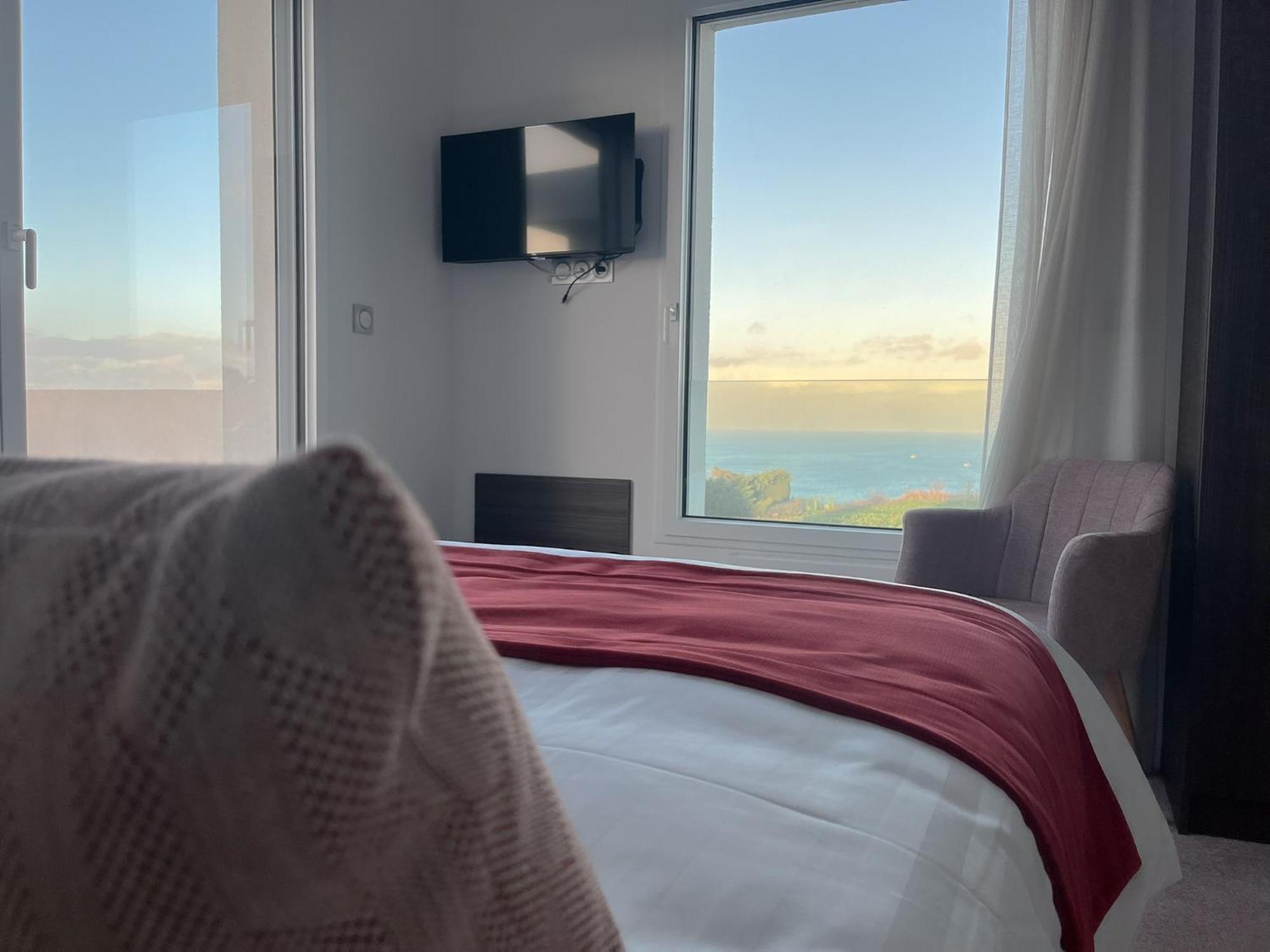 Deluxe Suite Sea View