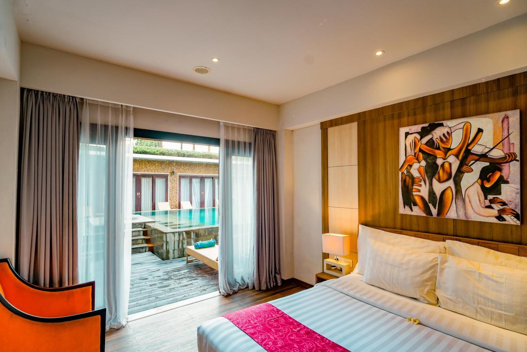 Kirana Double Room Pool Access