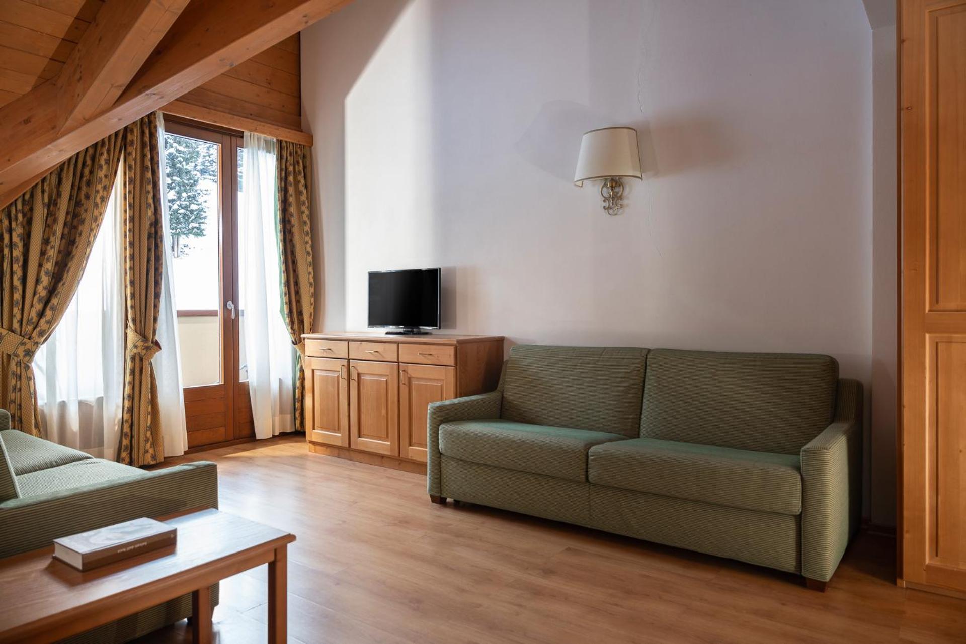 Two-Bedroom Suite