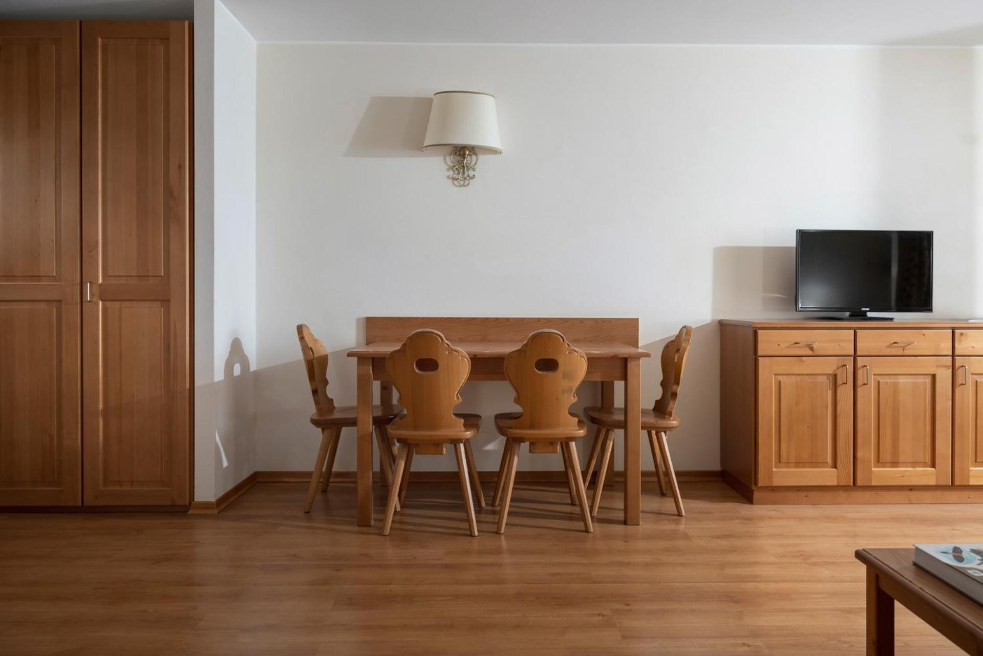 Large Double or Twin Room