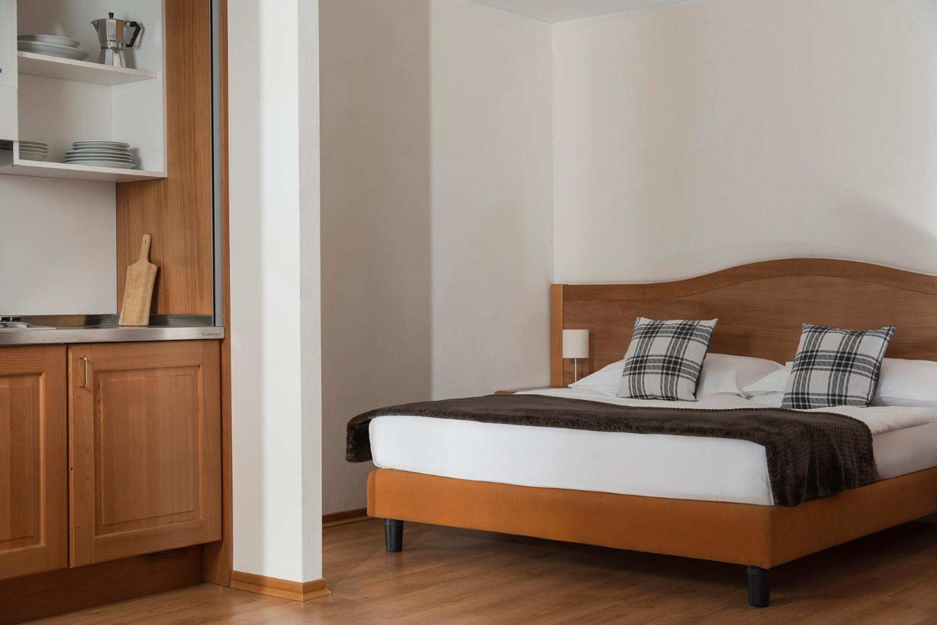 Large Double or Twin Room