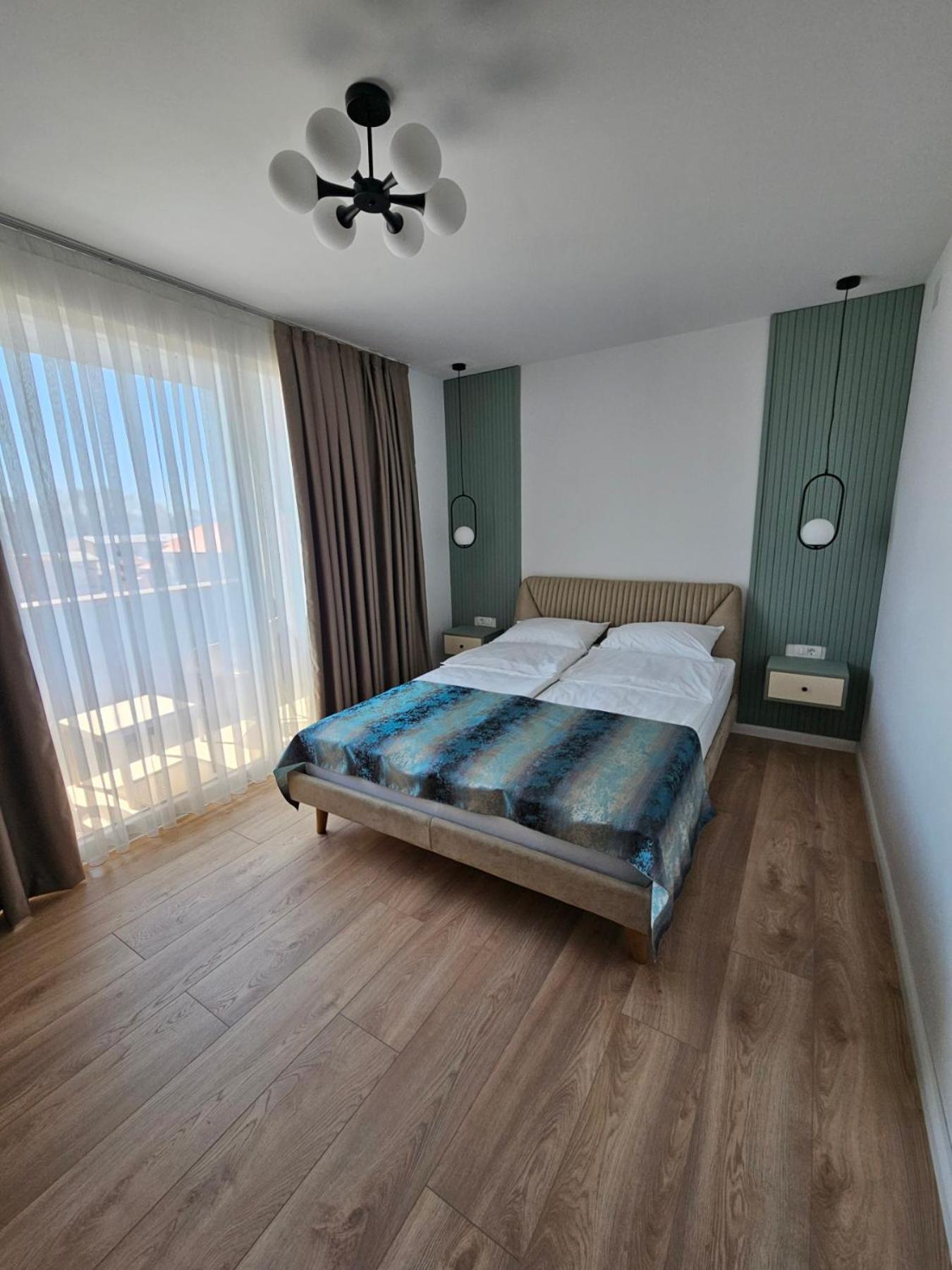 Double Room Lake View