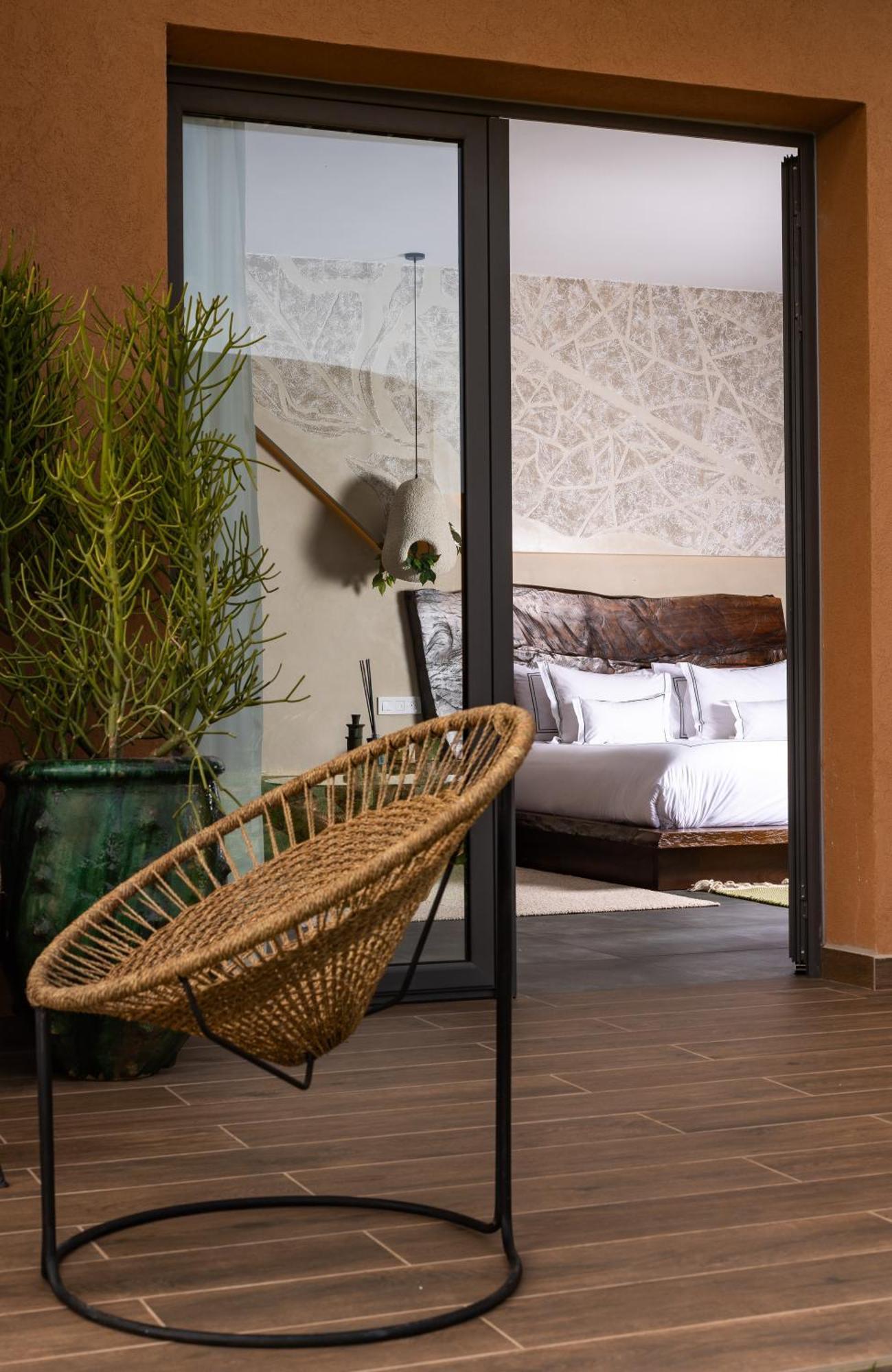 Master Suite 3