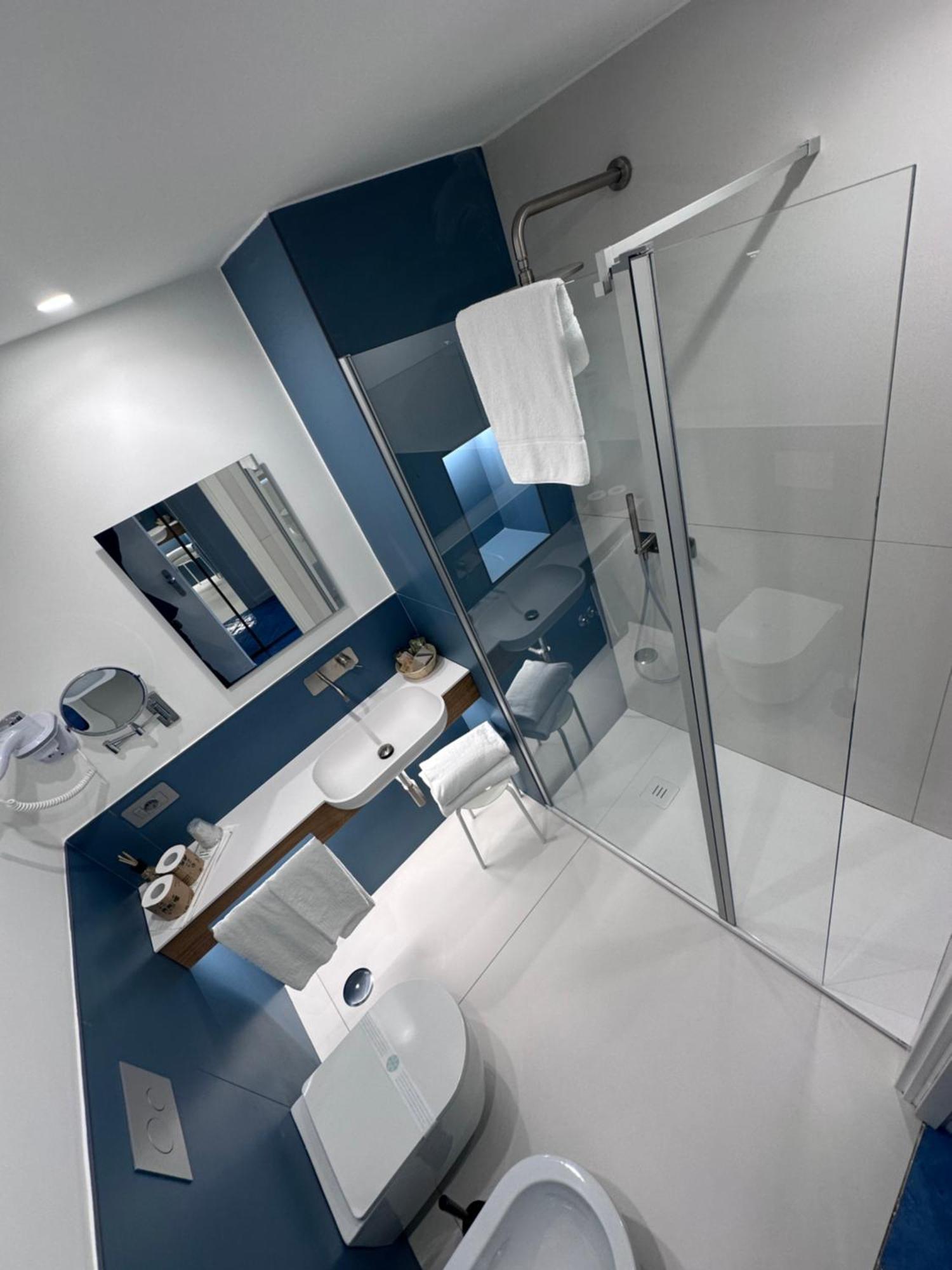 Standard Double or Twin Room Sea View