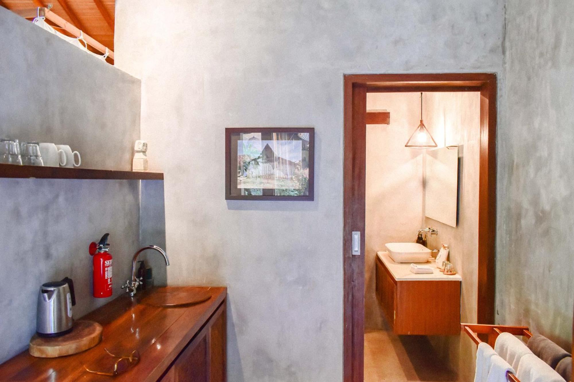 Deluxe Double Room Pool Access