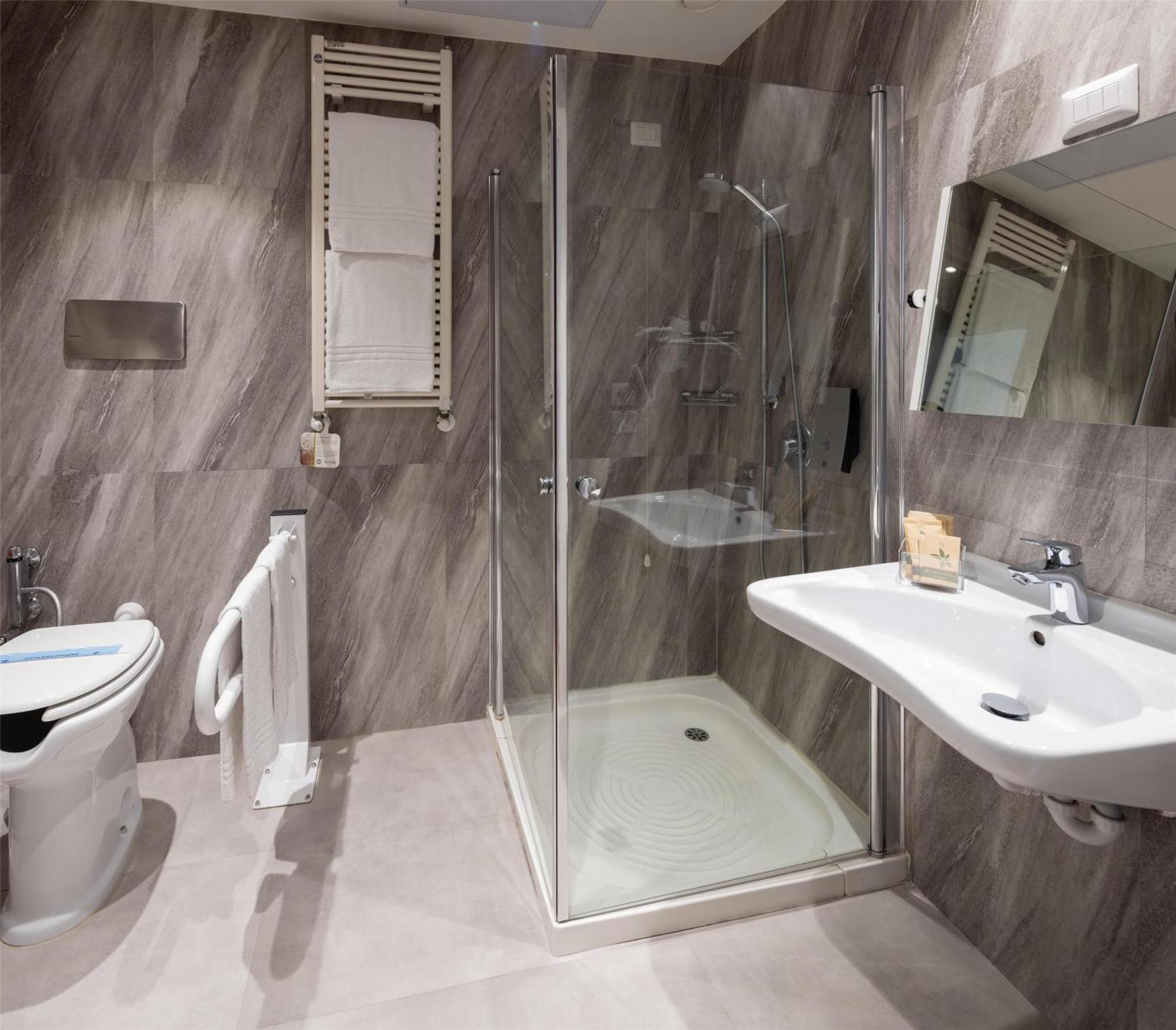 Economy Double or Twin Room Disability Access
