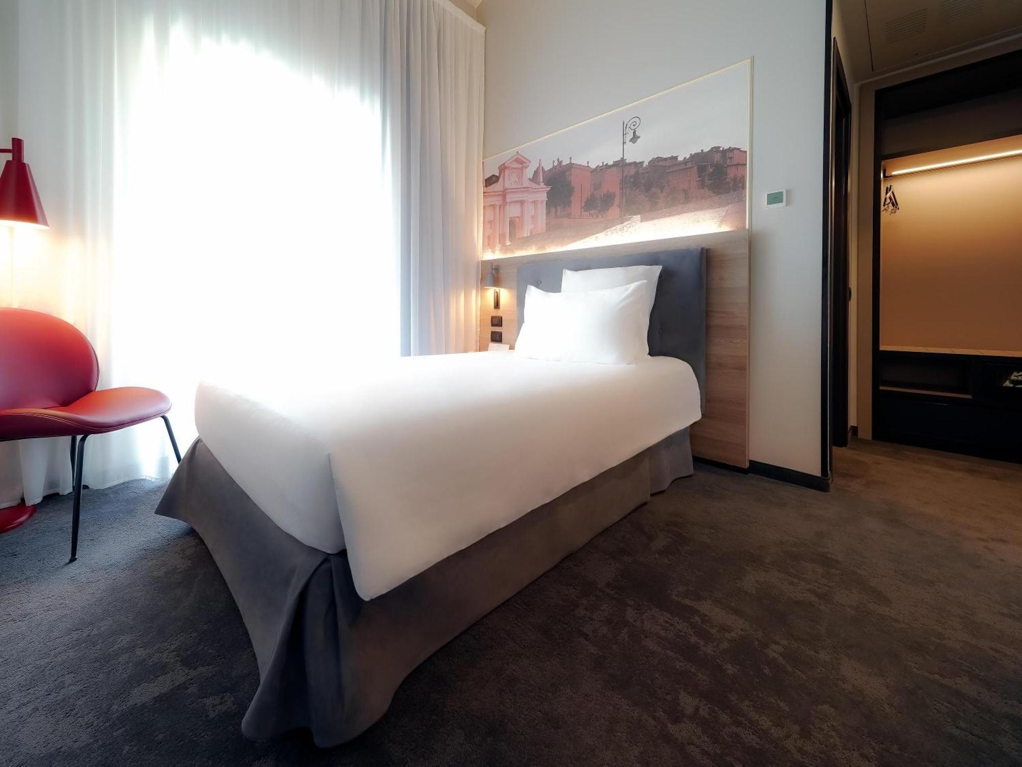 Standard Room 1 Single Bed