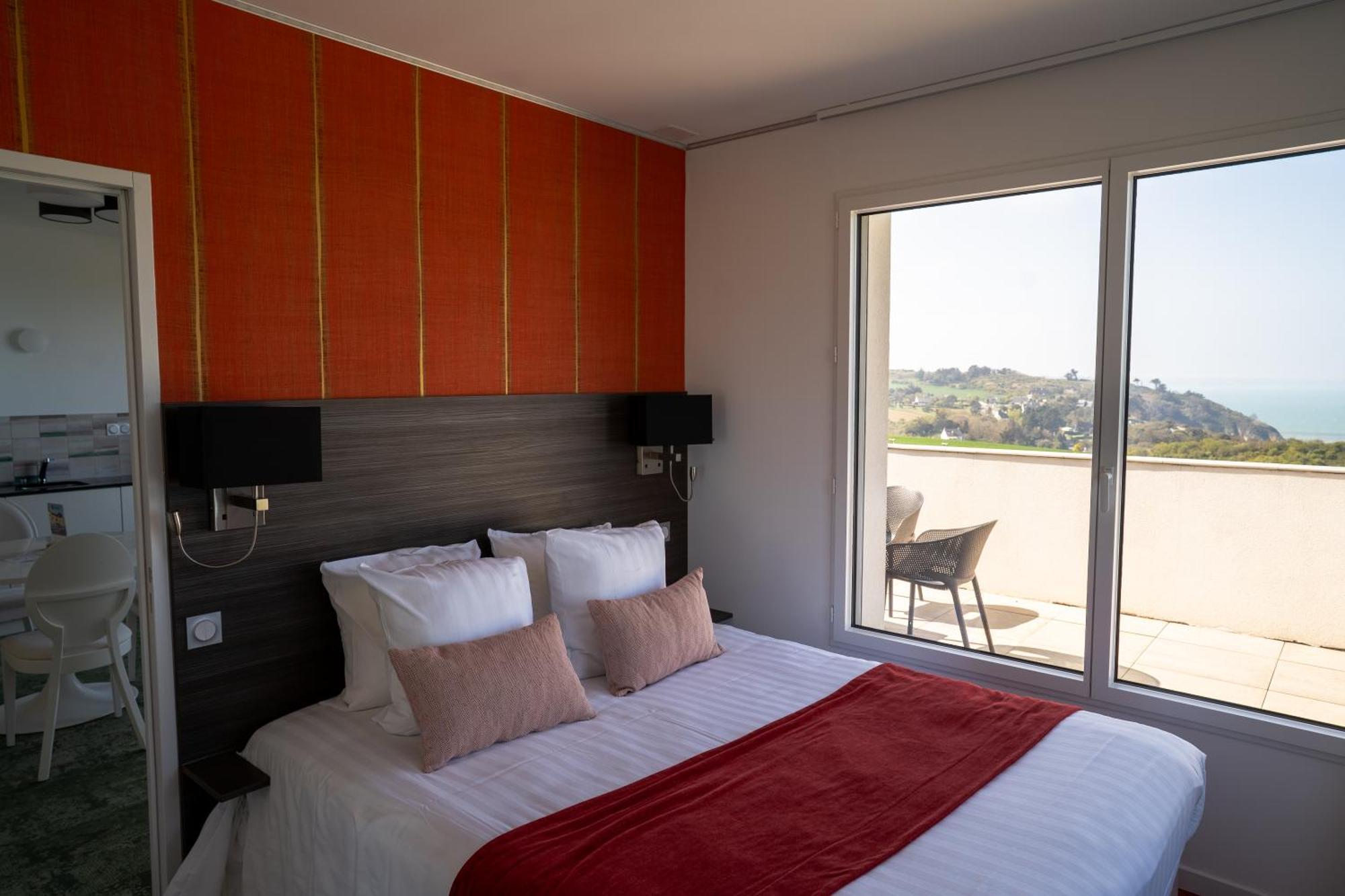 Deluxe Suite Sea View