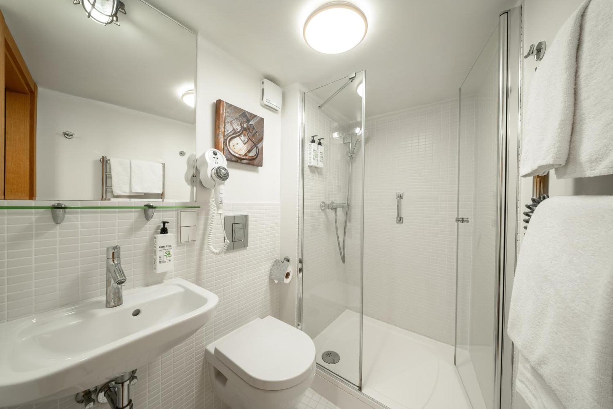 Heritage Compact Room