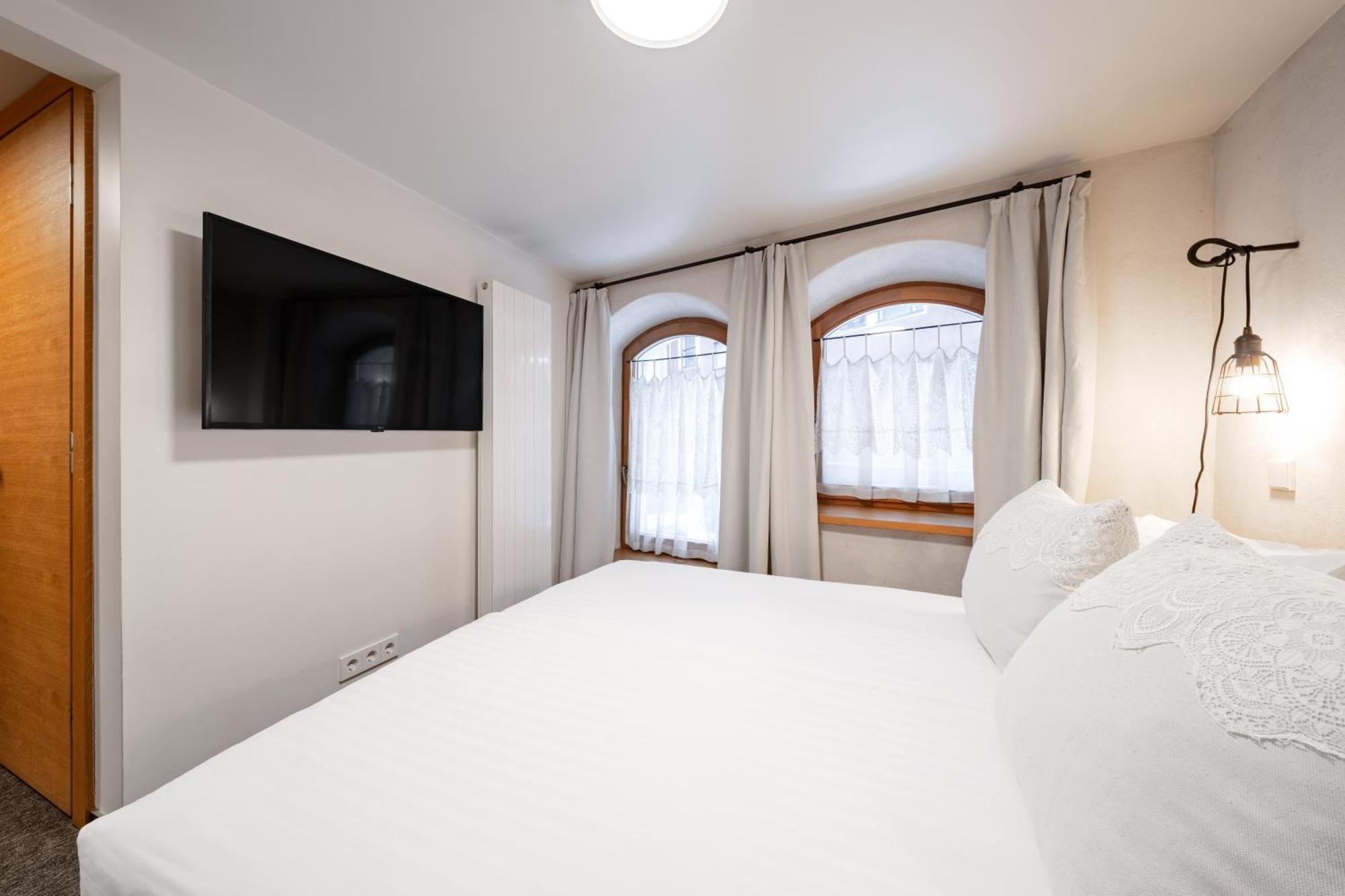 Heritage Compact Room