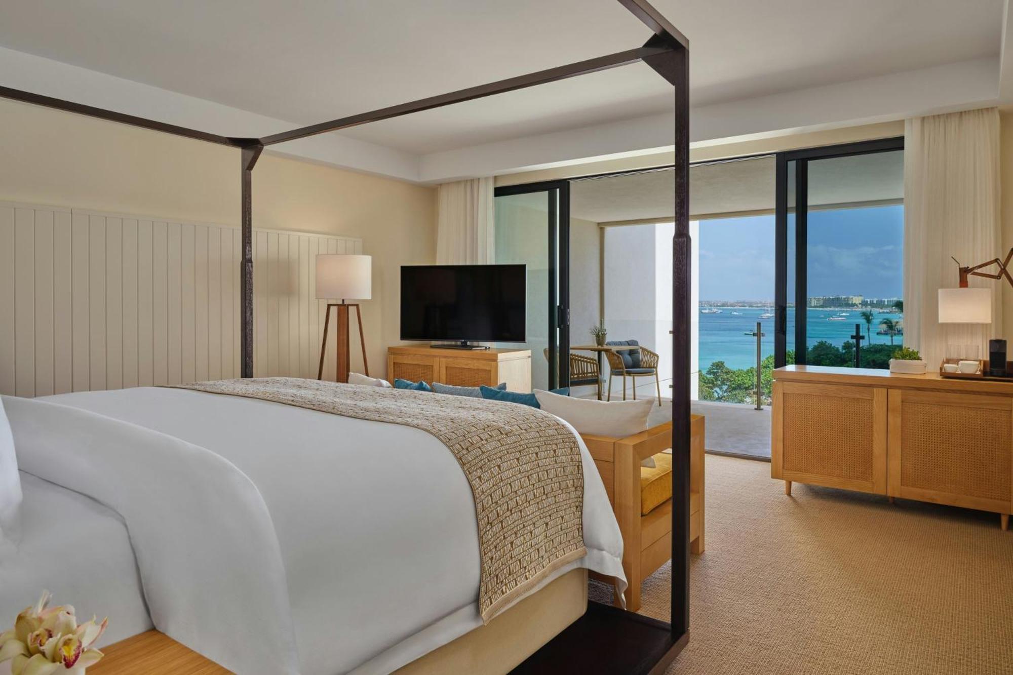 Superior King Room Balcony Pool View
