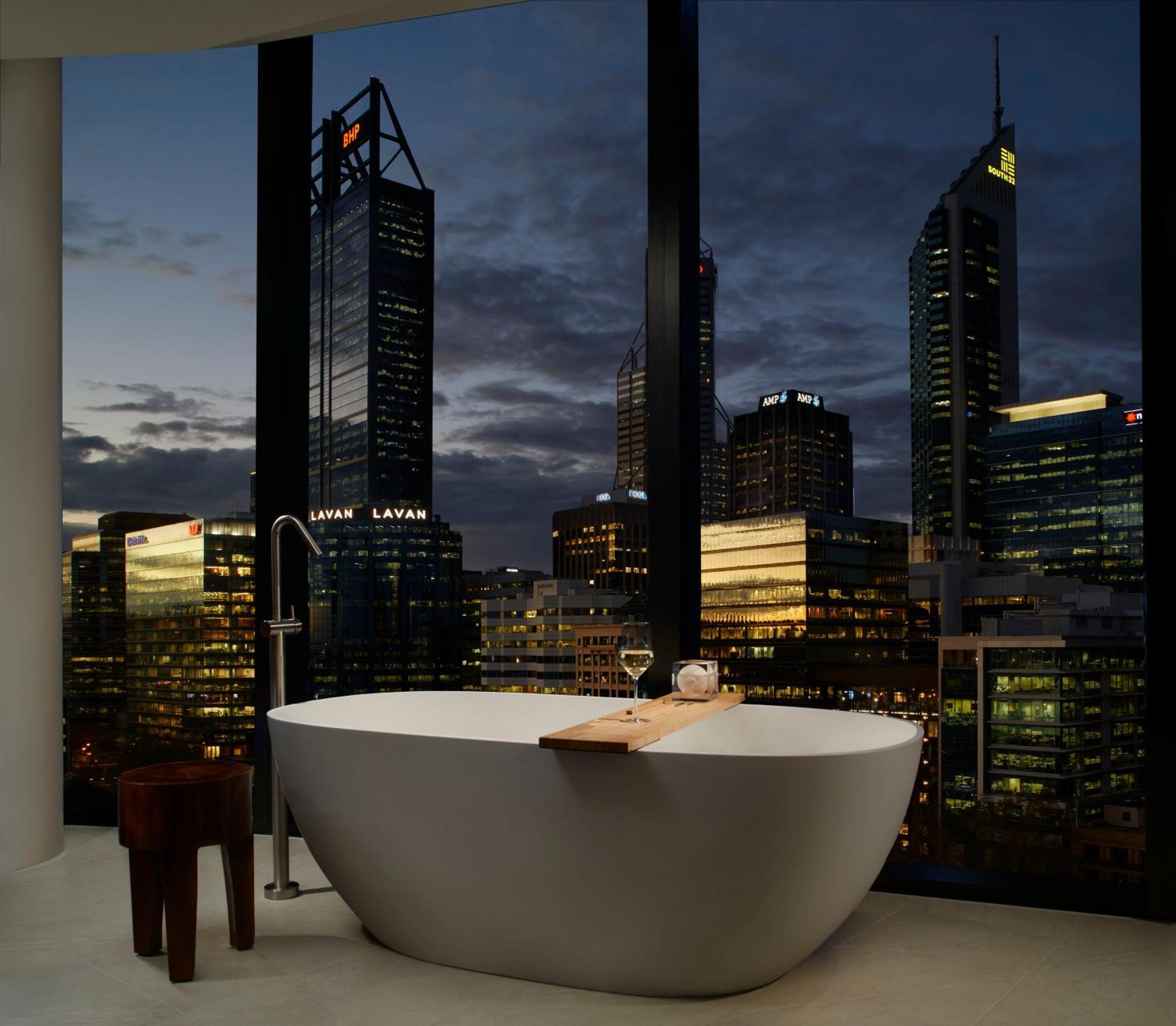 King Room Soaking Tub Skyline View