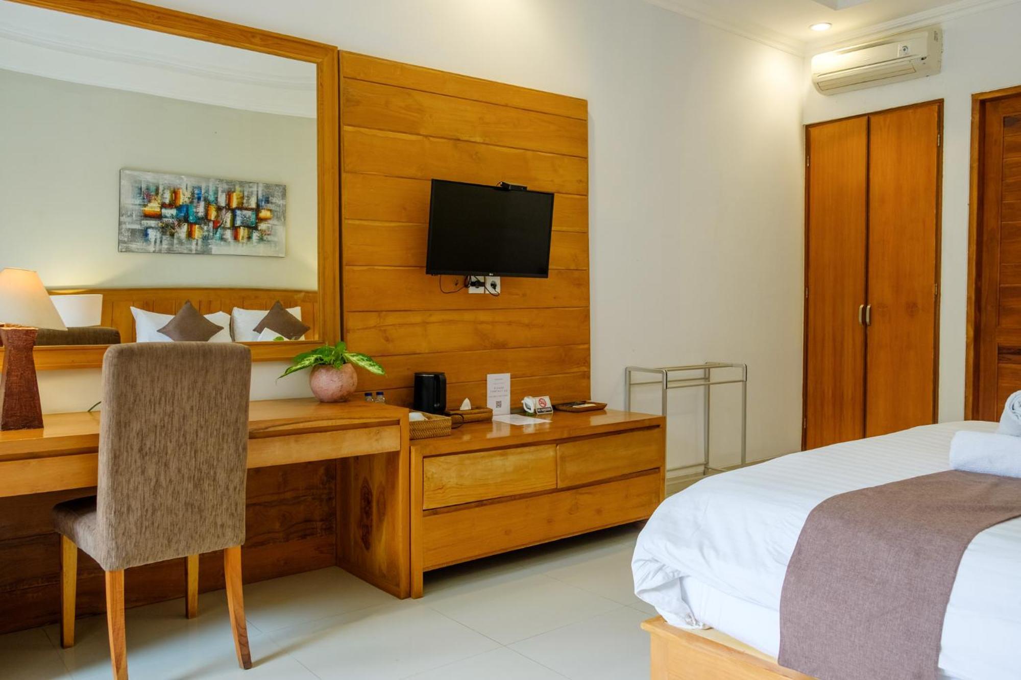 Deluxe Double or Twin Room Garden View