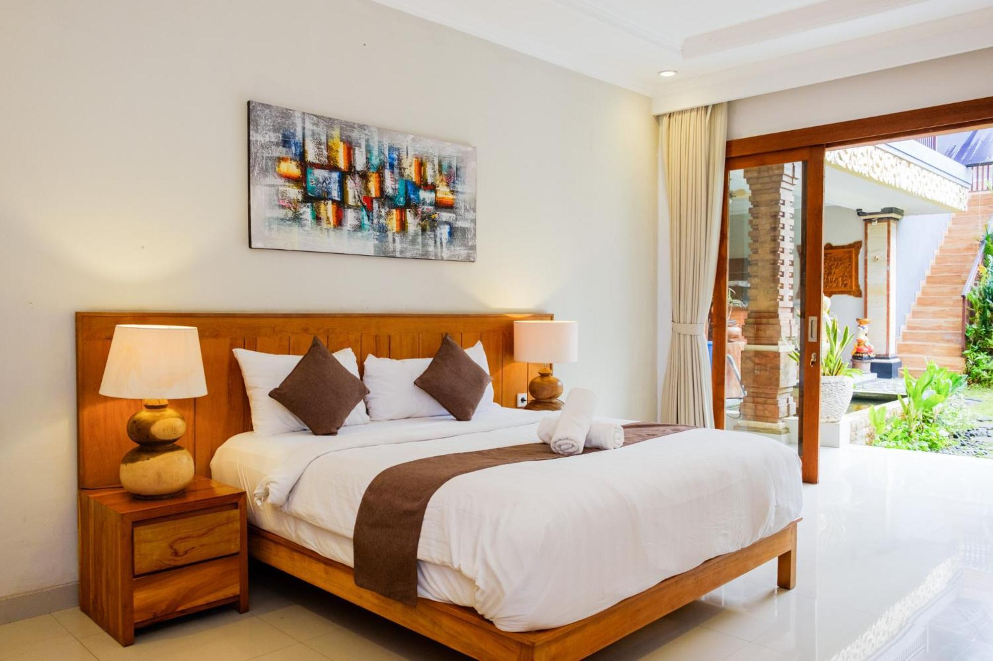 Deluxe Double or Twin Room Garden View