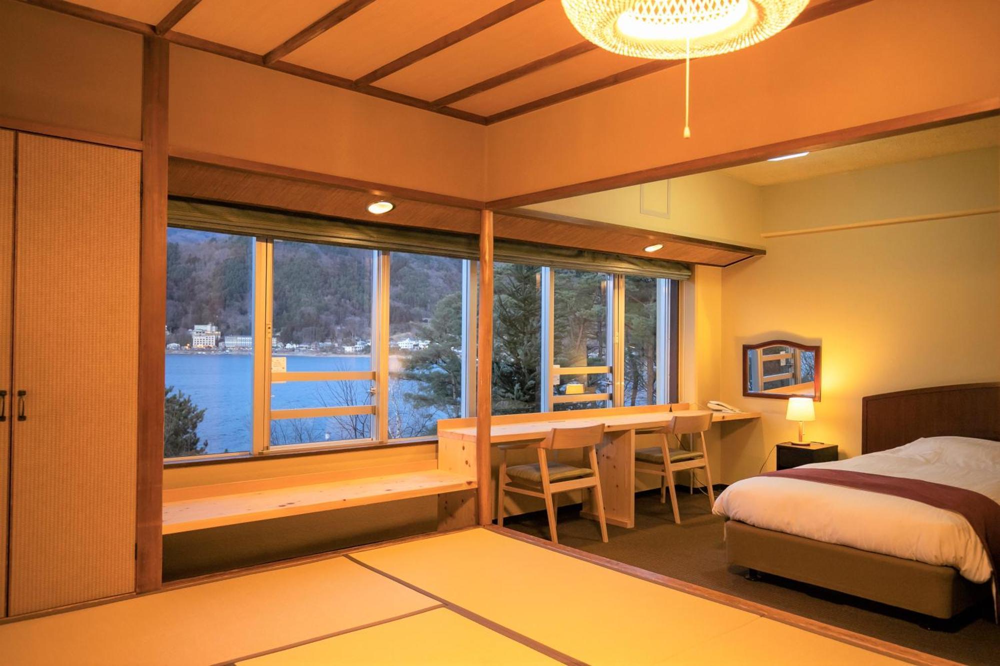 Standard Room Tatami Area Lake View Non-Smoking West Building
