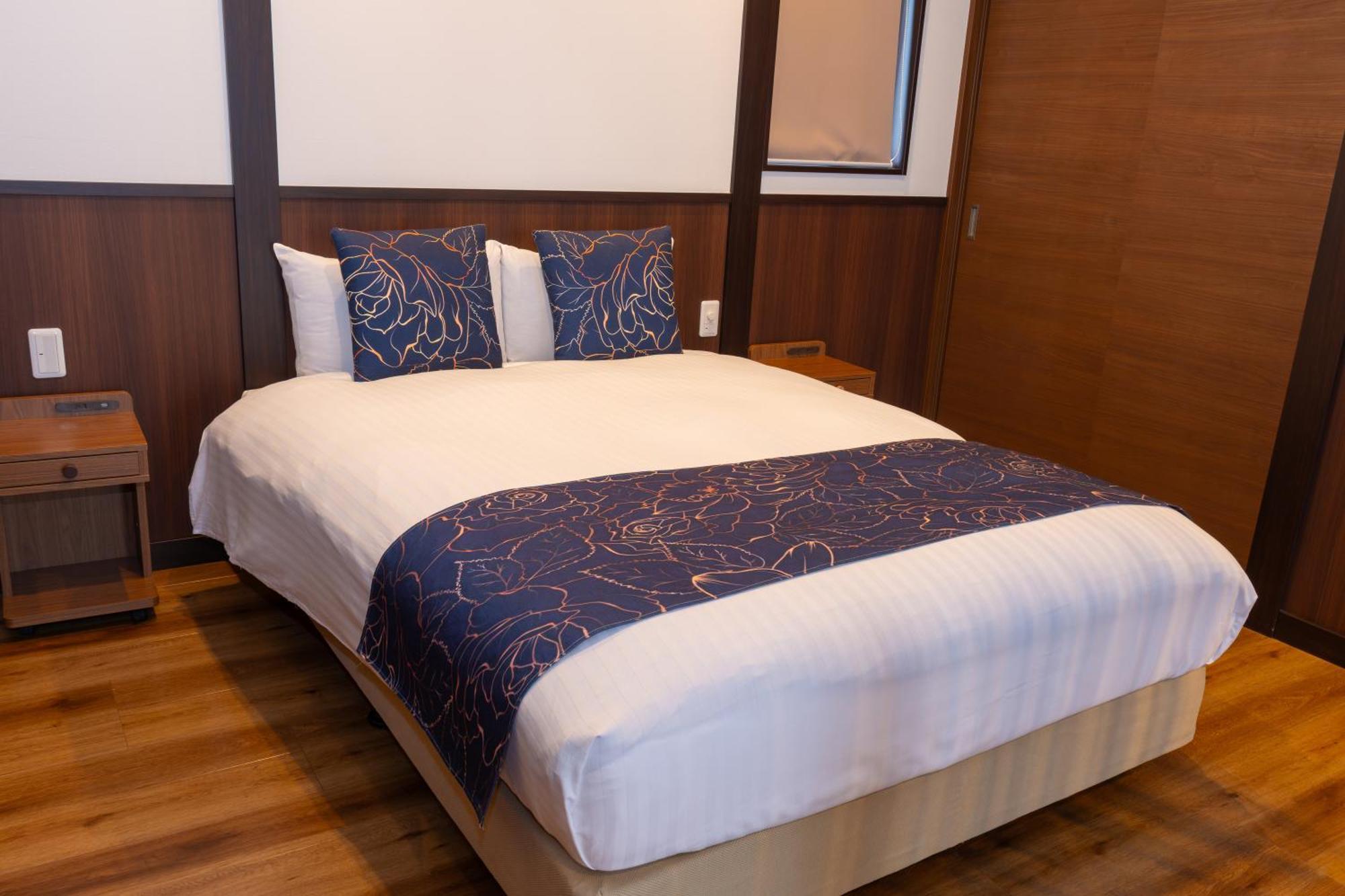 Double Bed Room Tatami Area Mountain view