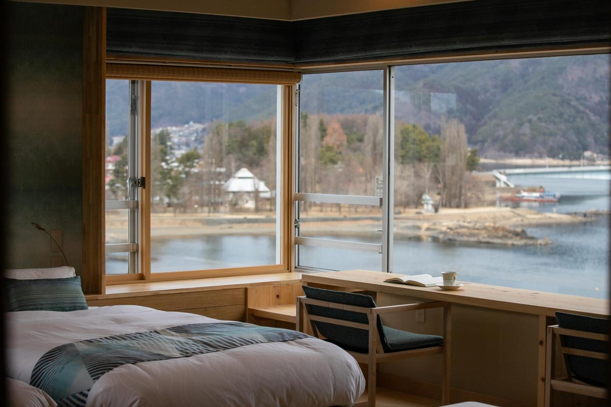 View bath Corner Room Tatami Area Lake View Non-Smoking West Building