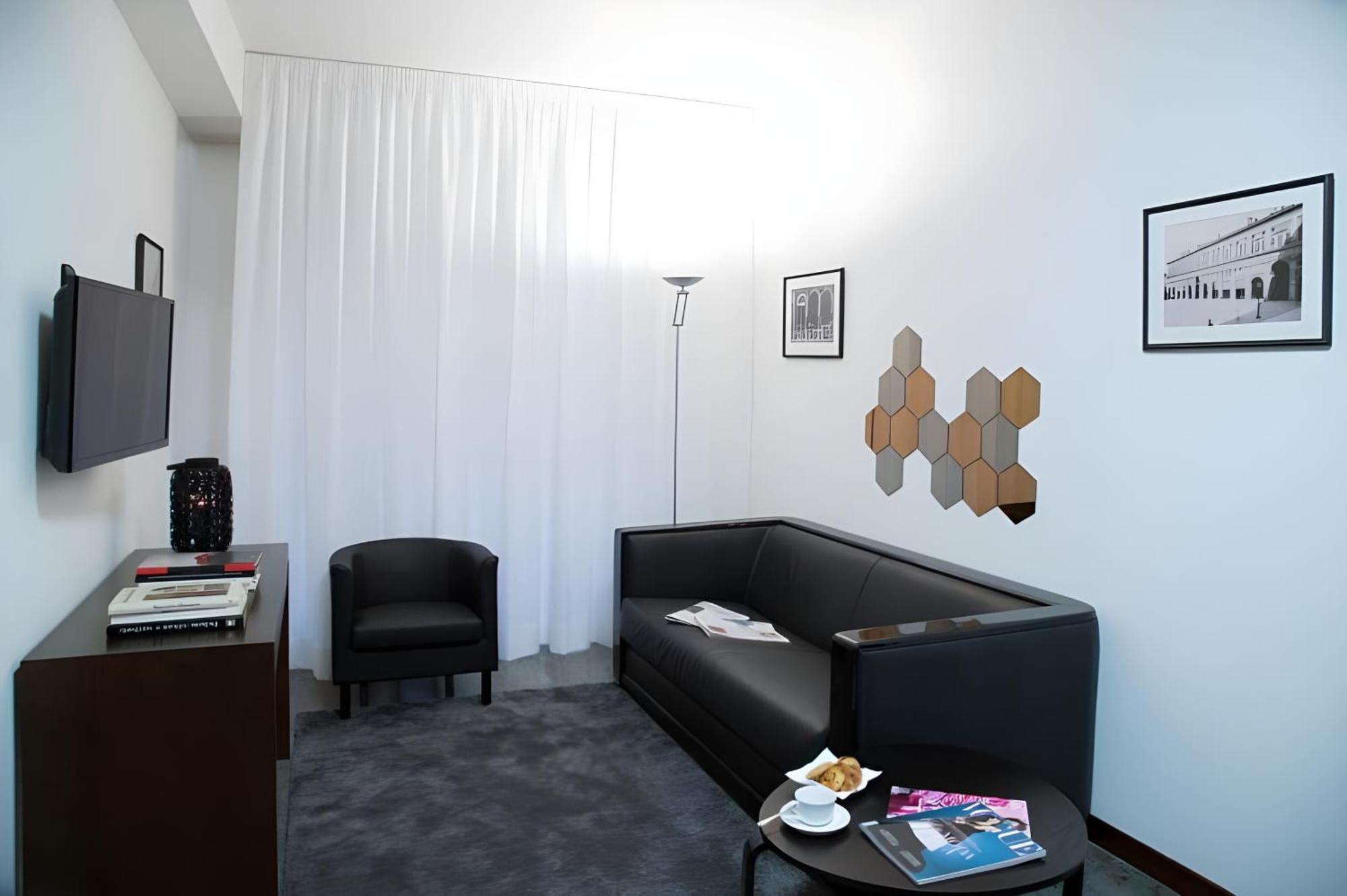 One-Bedroom Apartment Dependance