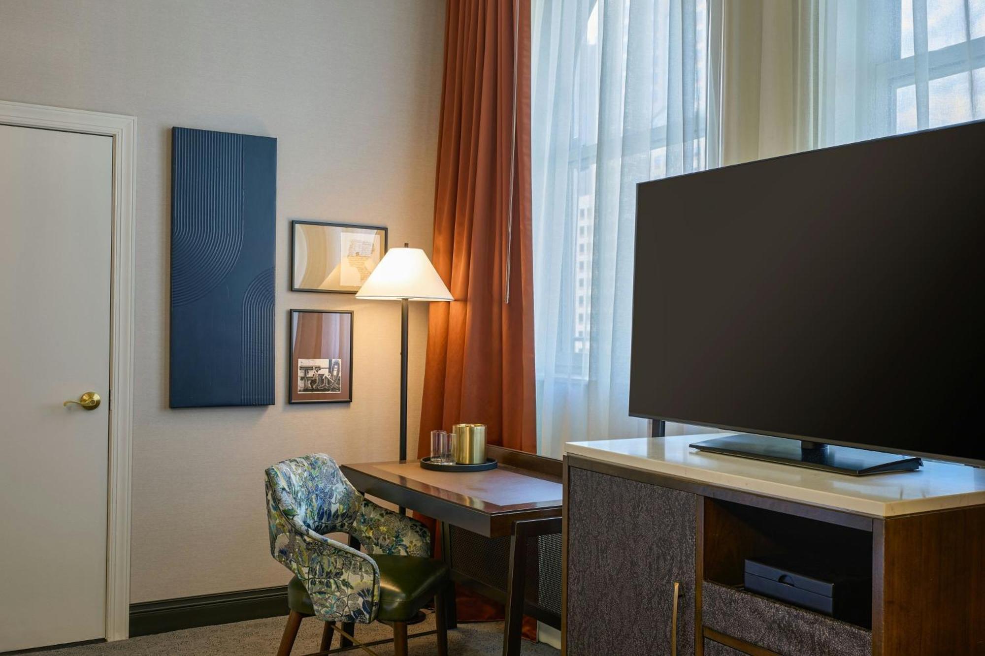 King Room Concierge Lounge