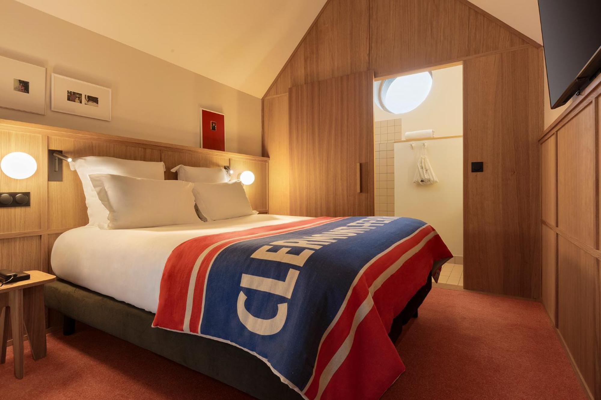 Duplex Room