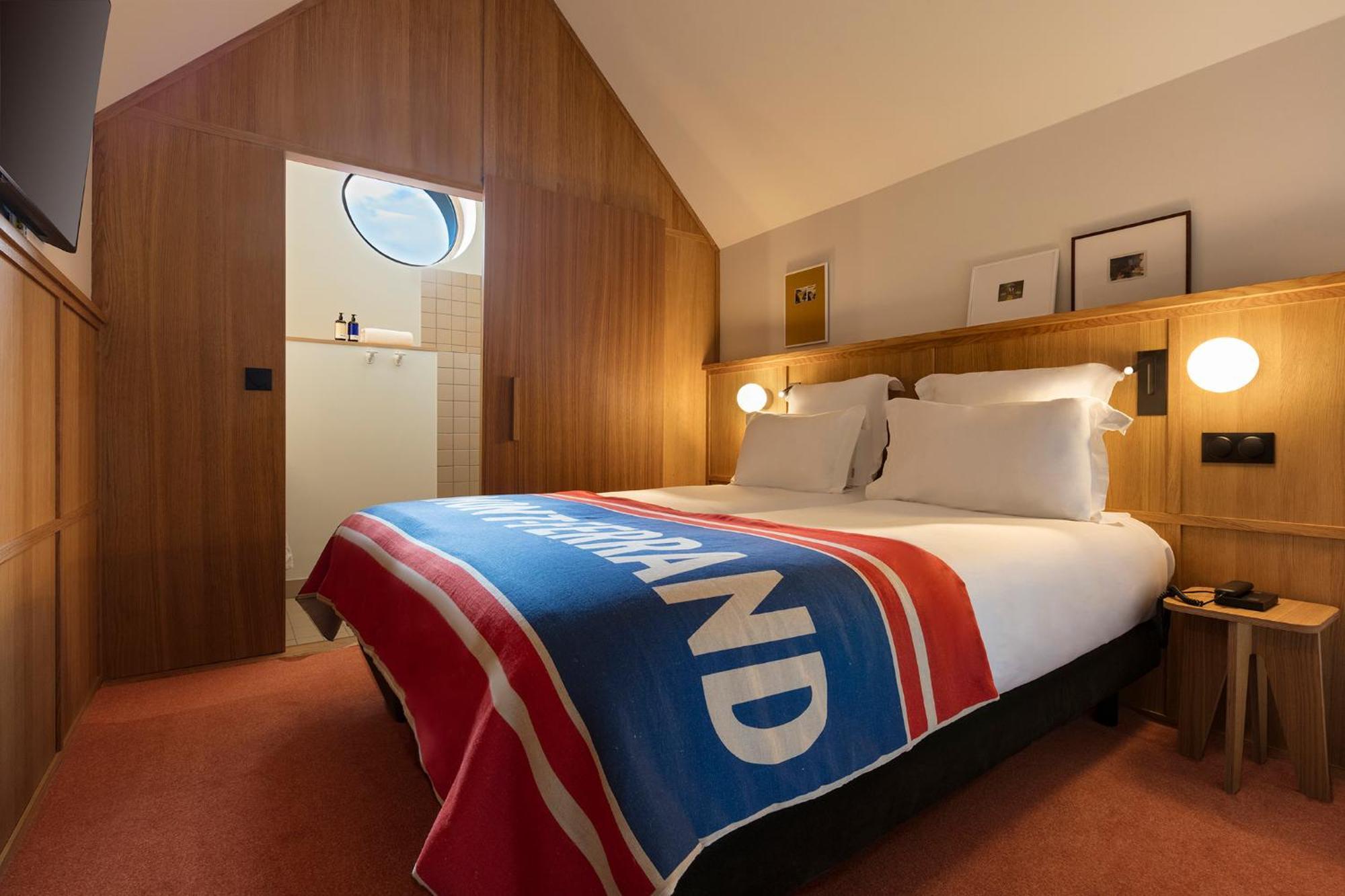 Duplex Room