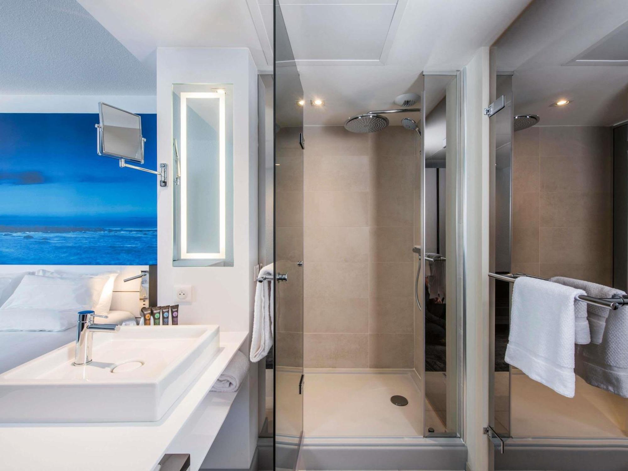 Executive Queen Room